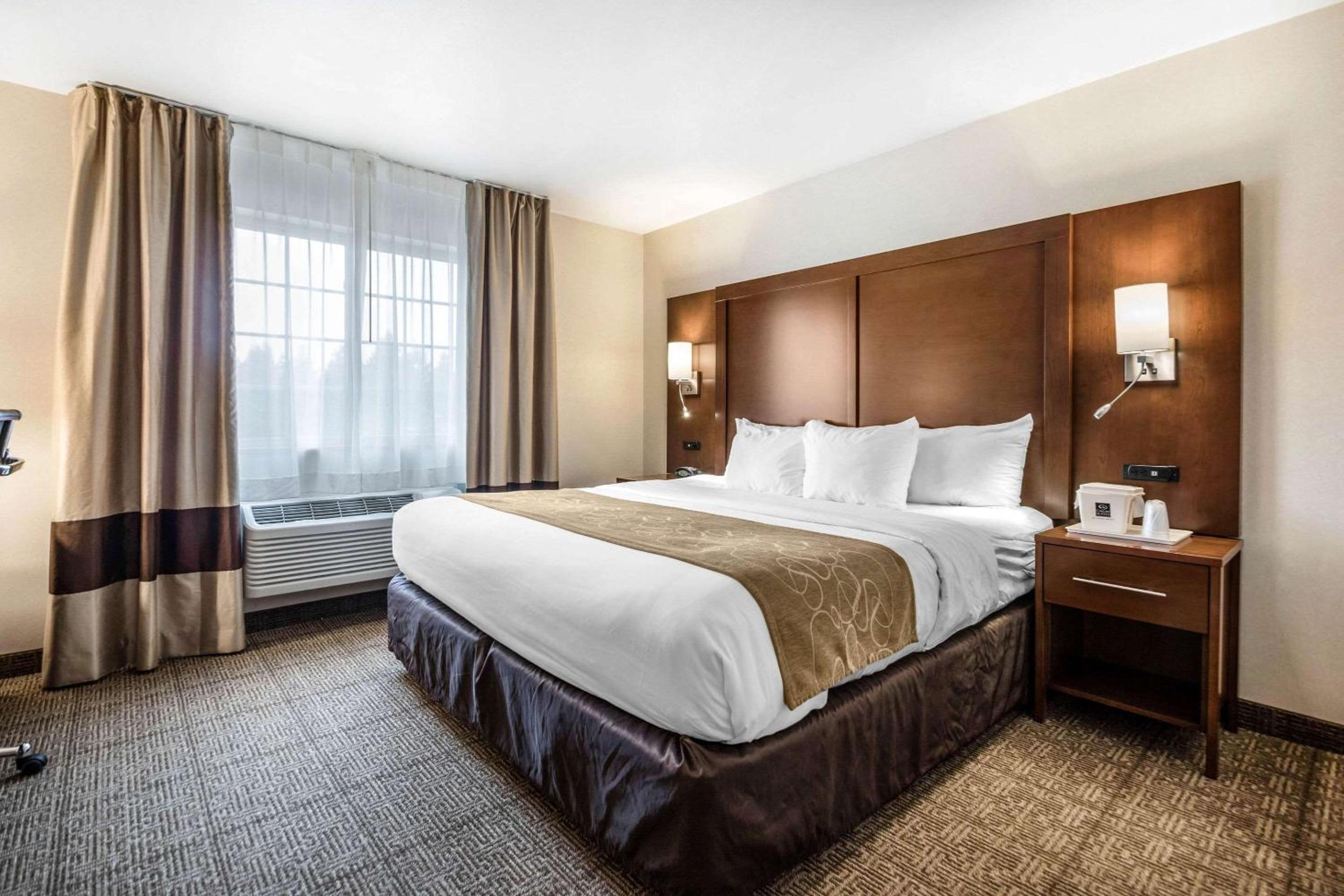 King Suite - Photo 8