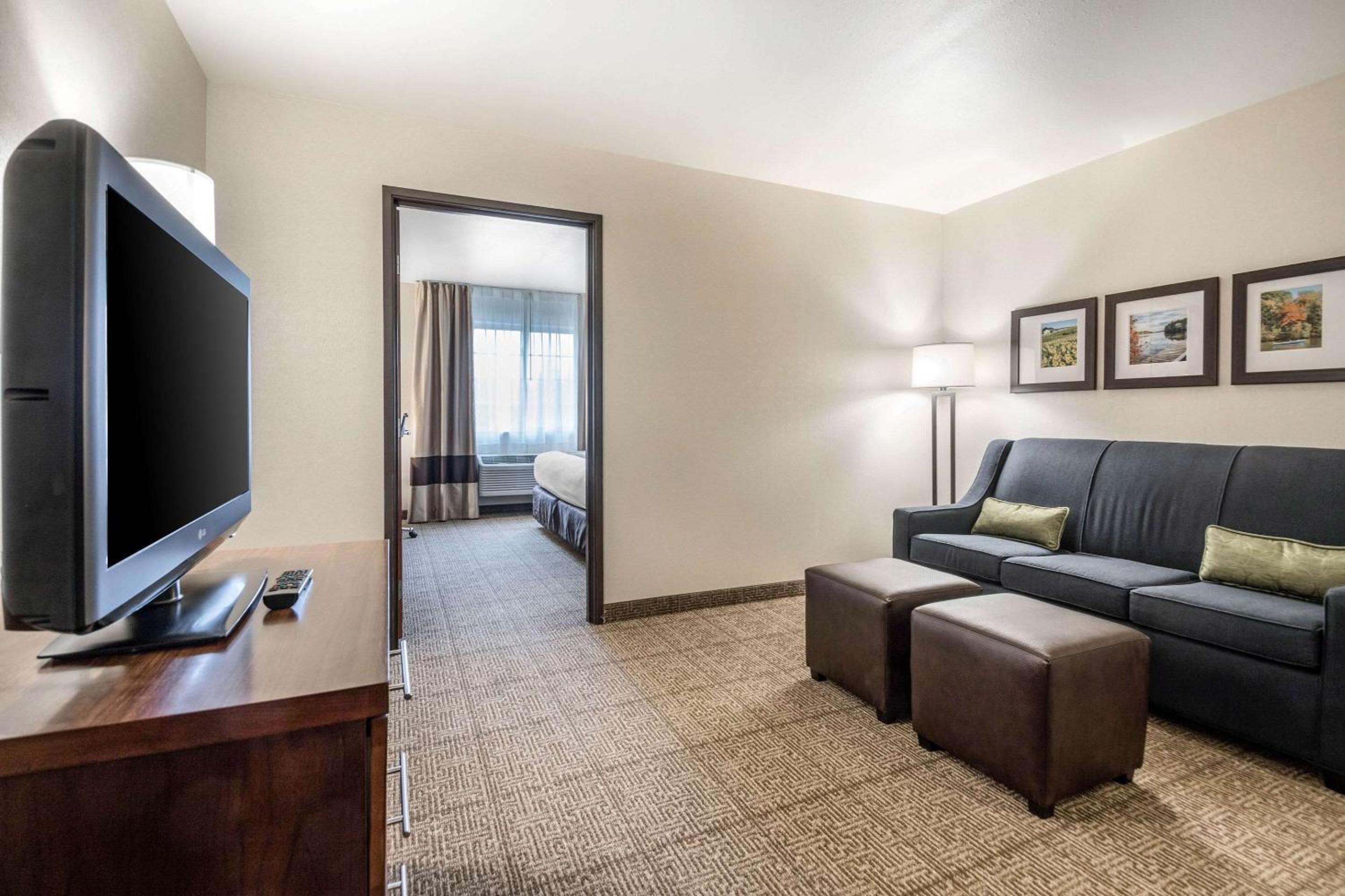 King Suite - Photo 9