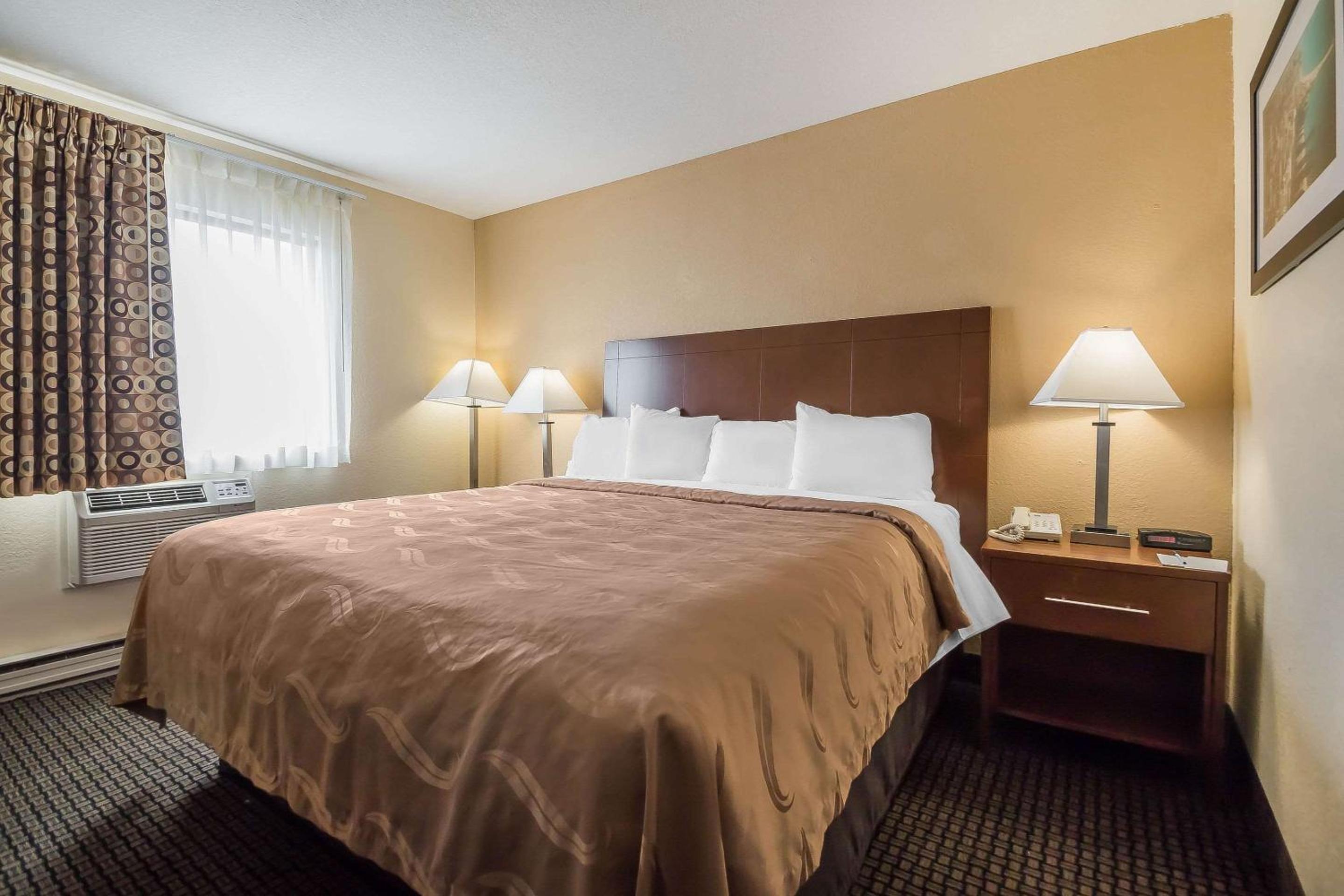 King Room - Disability Access/Non-Smoking photo 2