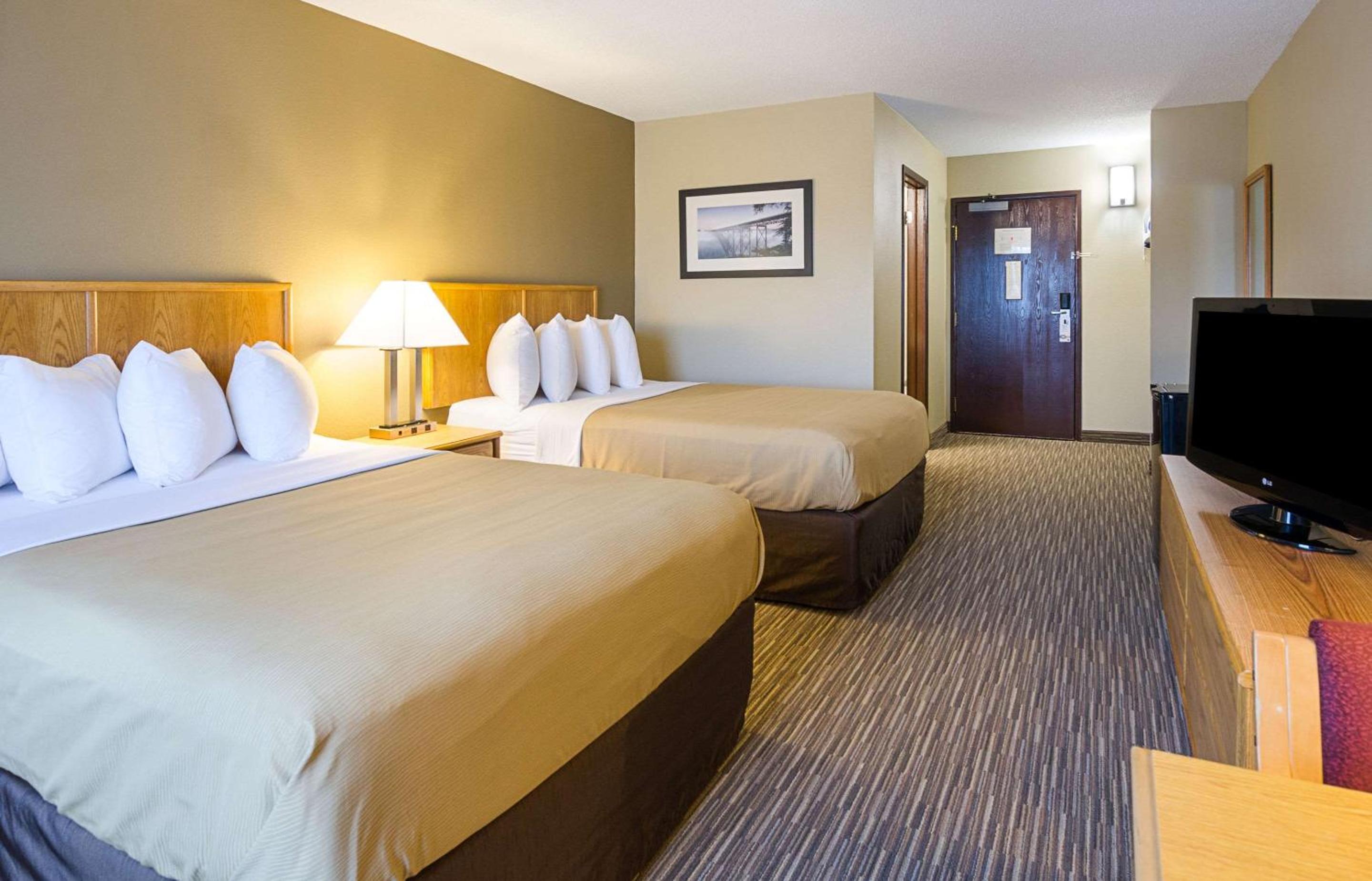 Double Room with Two Double Beds - Non-Smoking photo 1
