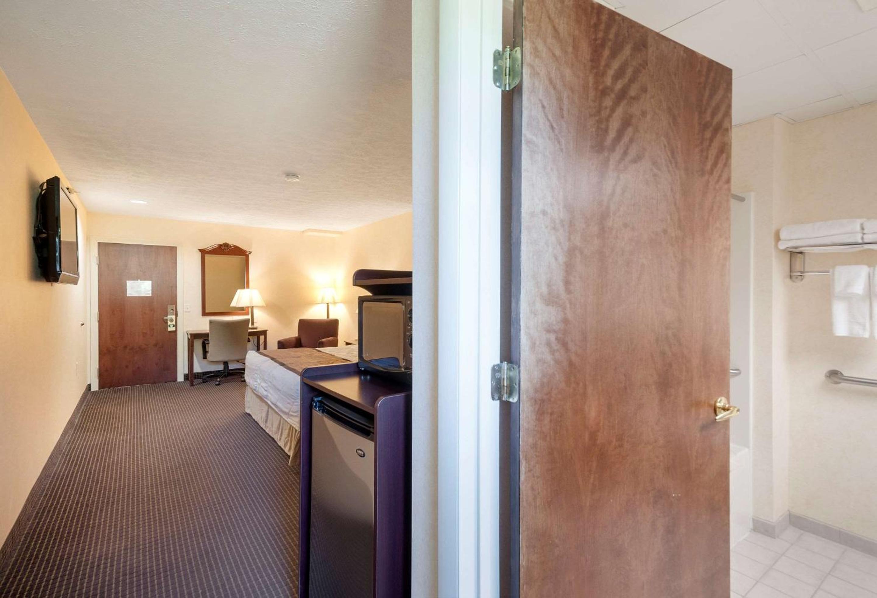 Rodeway Inn & Suites Charles Town, Billede 3