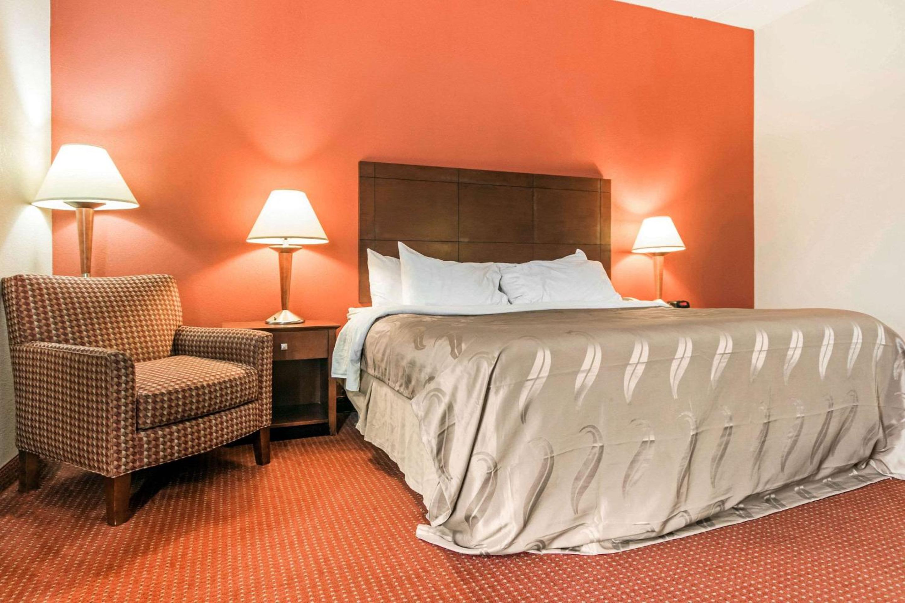 King Room - Disability Access - Photo 1