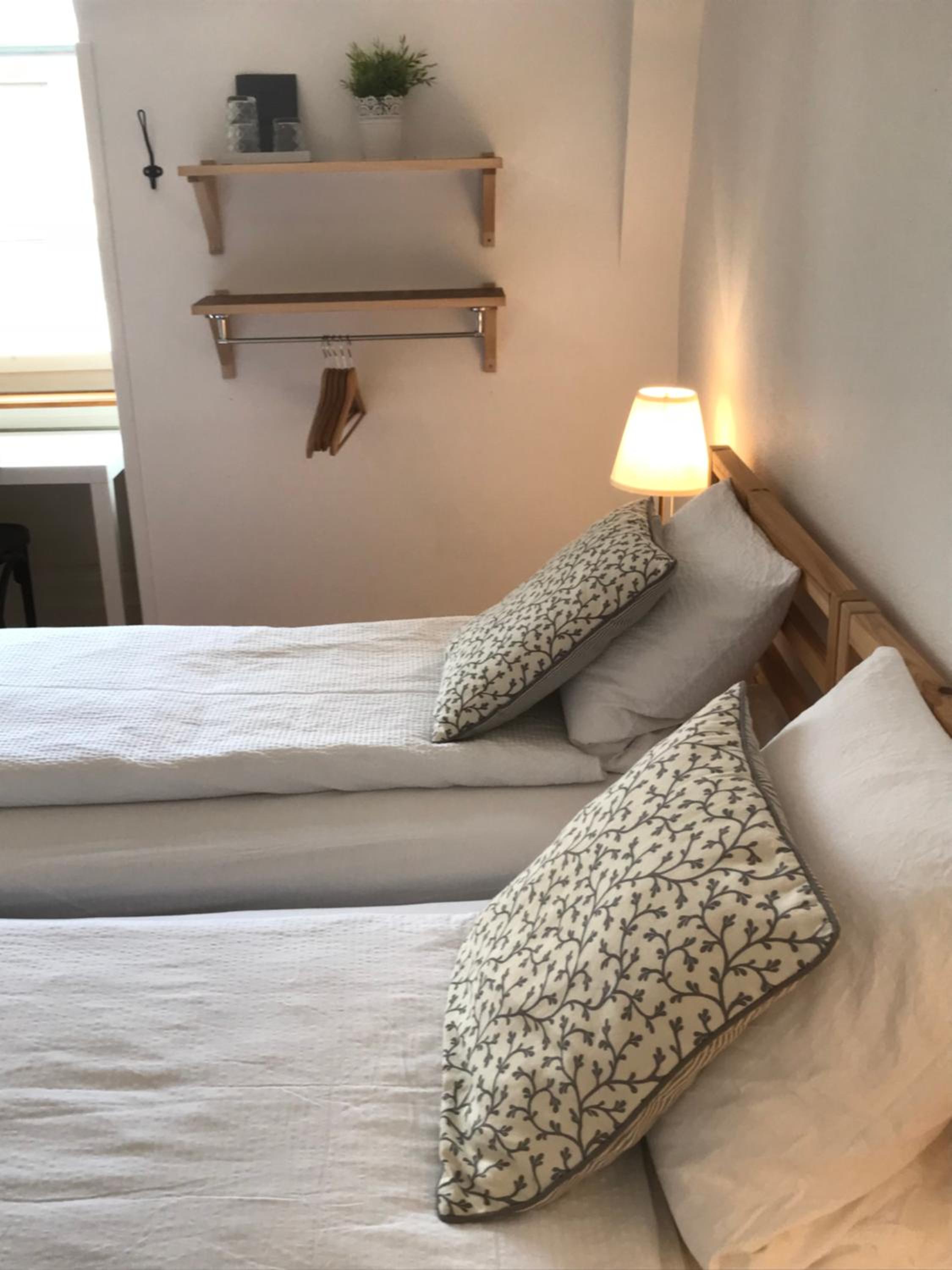 Triple Room with Shared Bathroom photo 2
