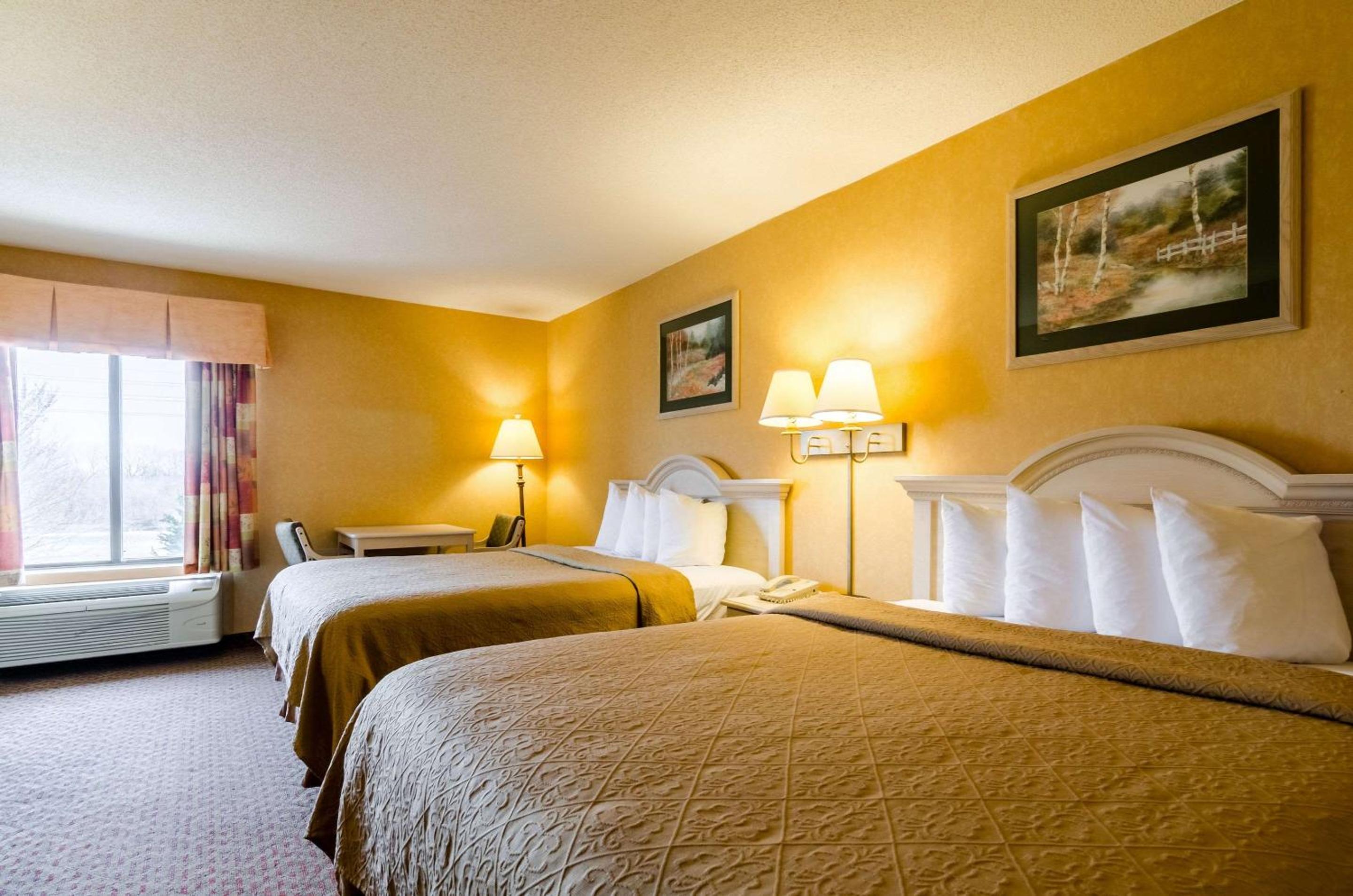 Queen Room with Two Queen Beds - Non-Smoking