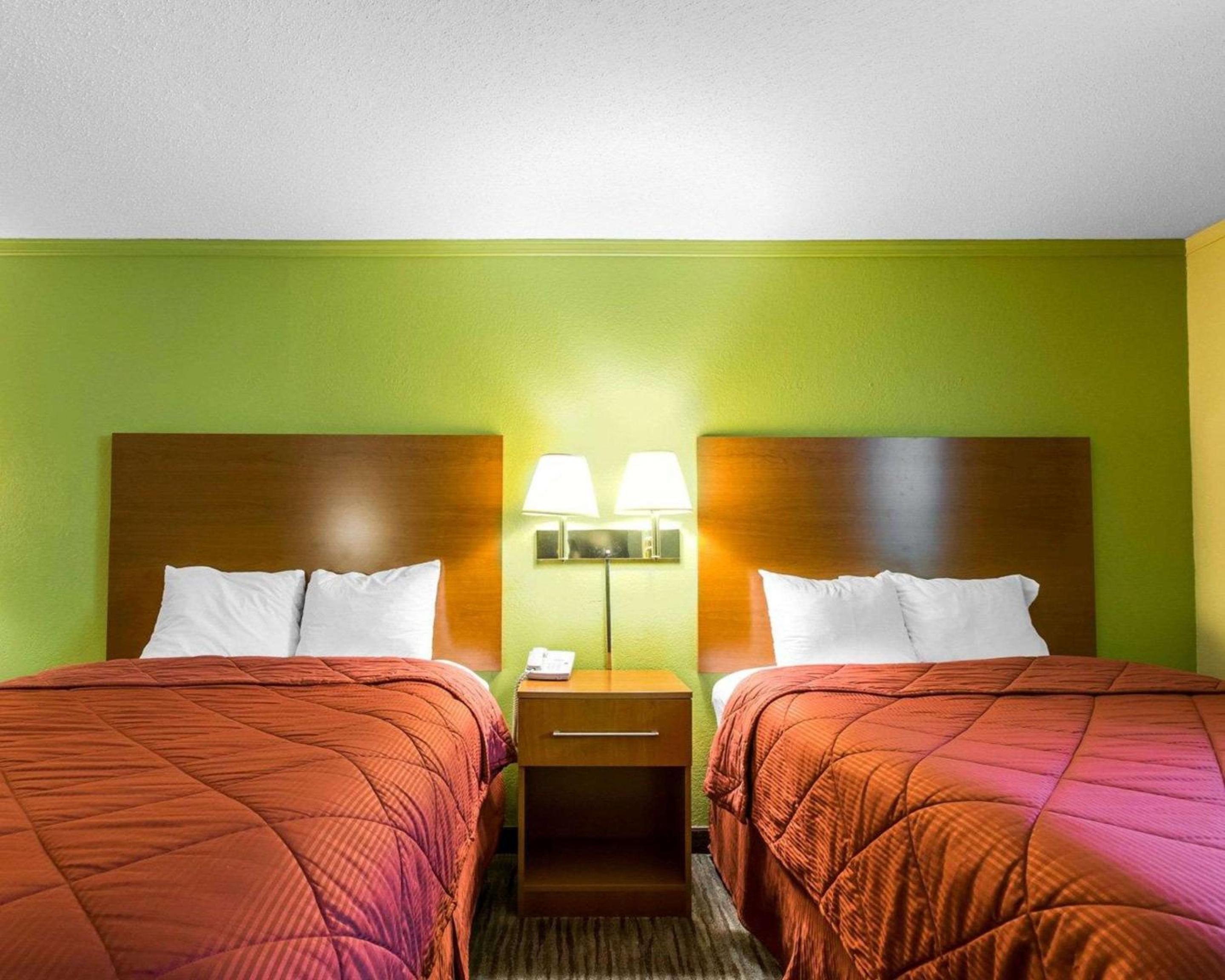 Queen Room with Two Queen Beds - Non-Smoking