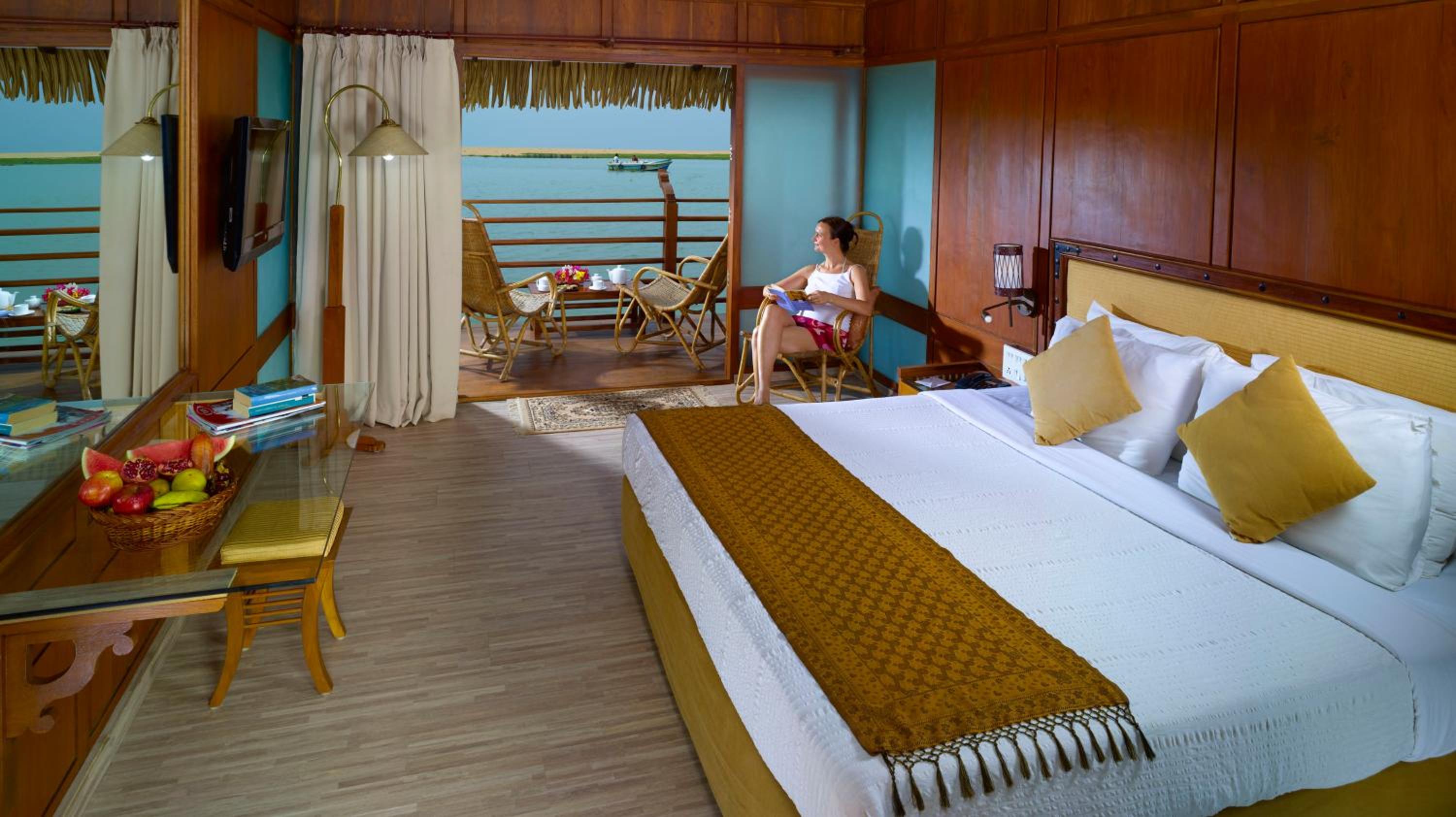 Floating Cottage photo 2