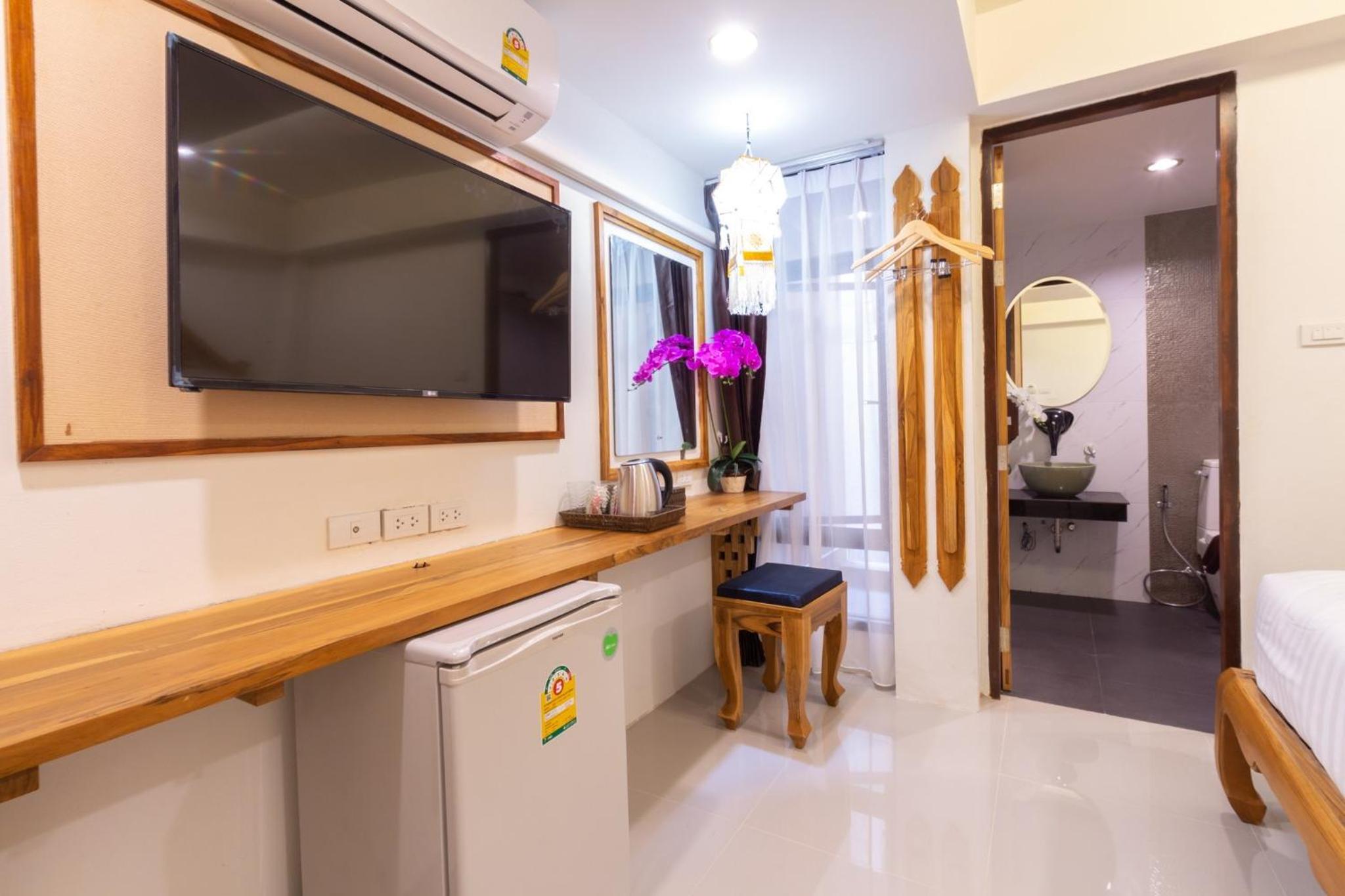 Superior Twin Room - Photo 8