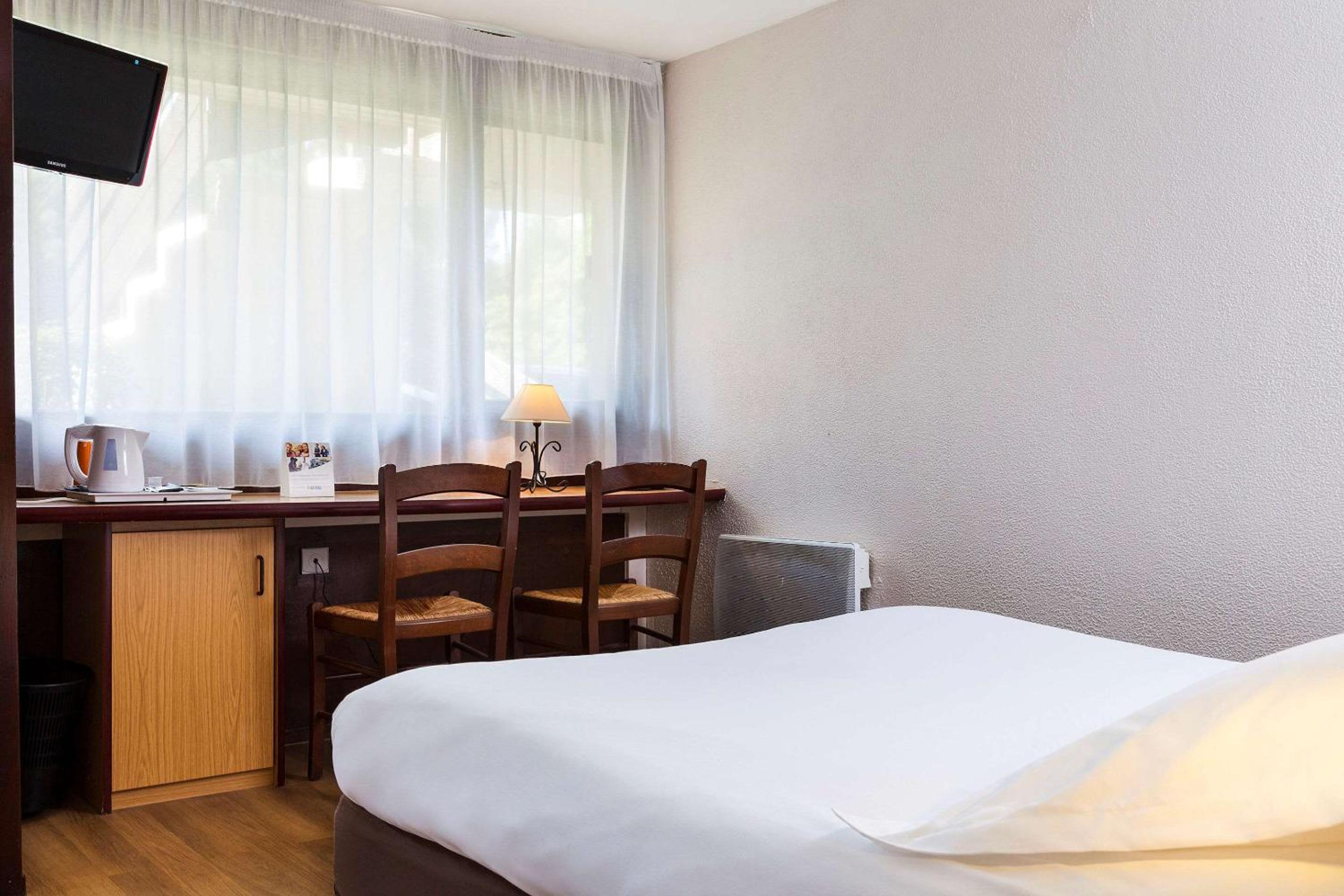 Double Room - Photo 4