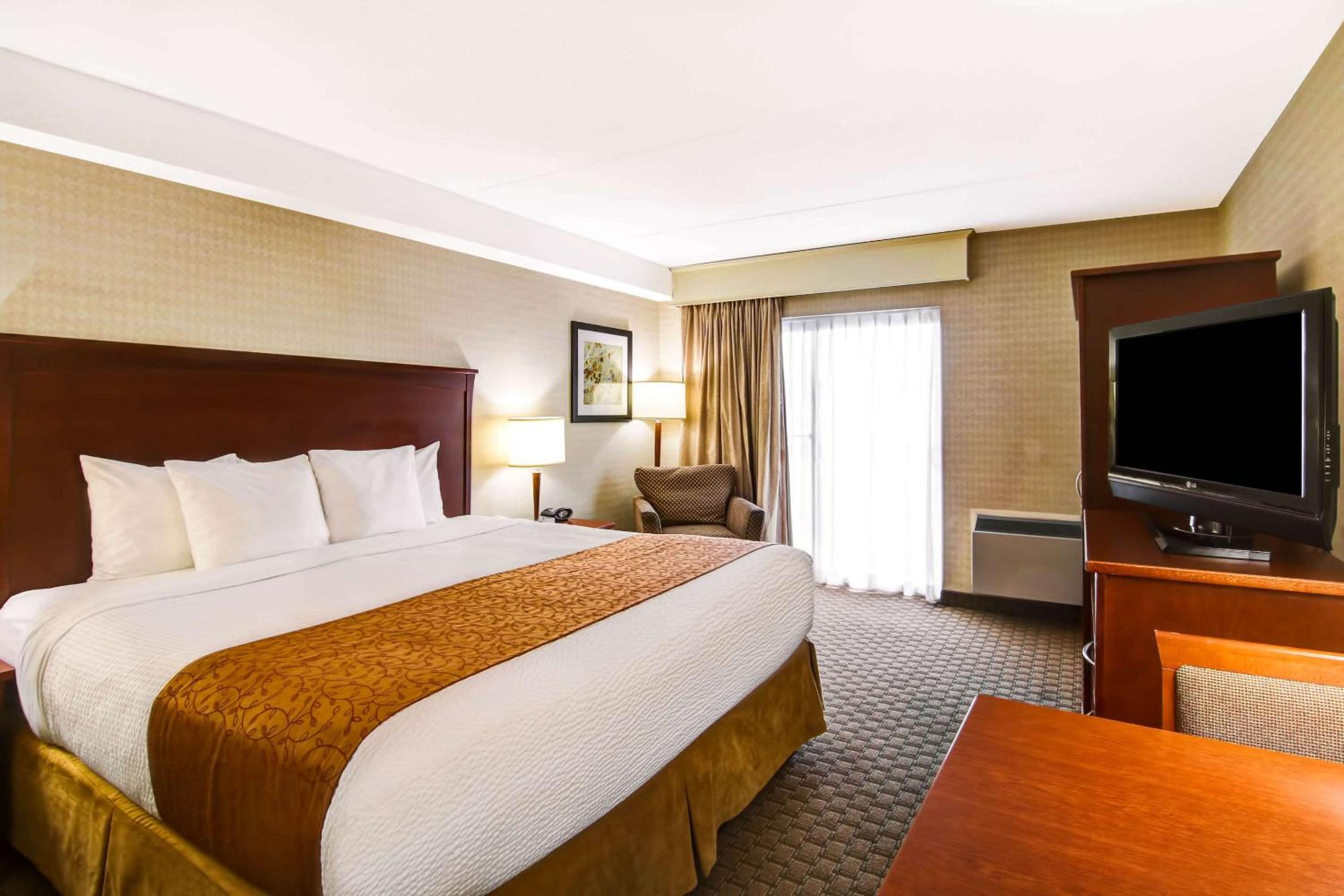 King Room - Non-Smoking - Photo 1
