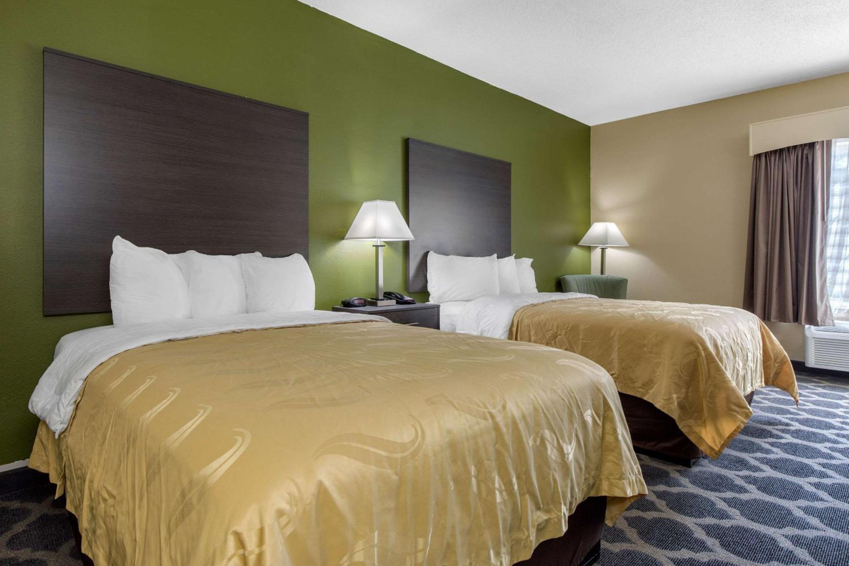 Double Room with Two Double Beds - Non-Smoking - Photo 5