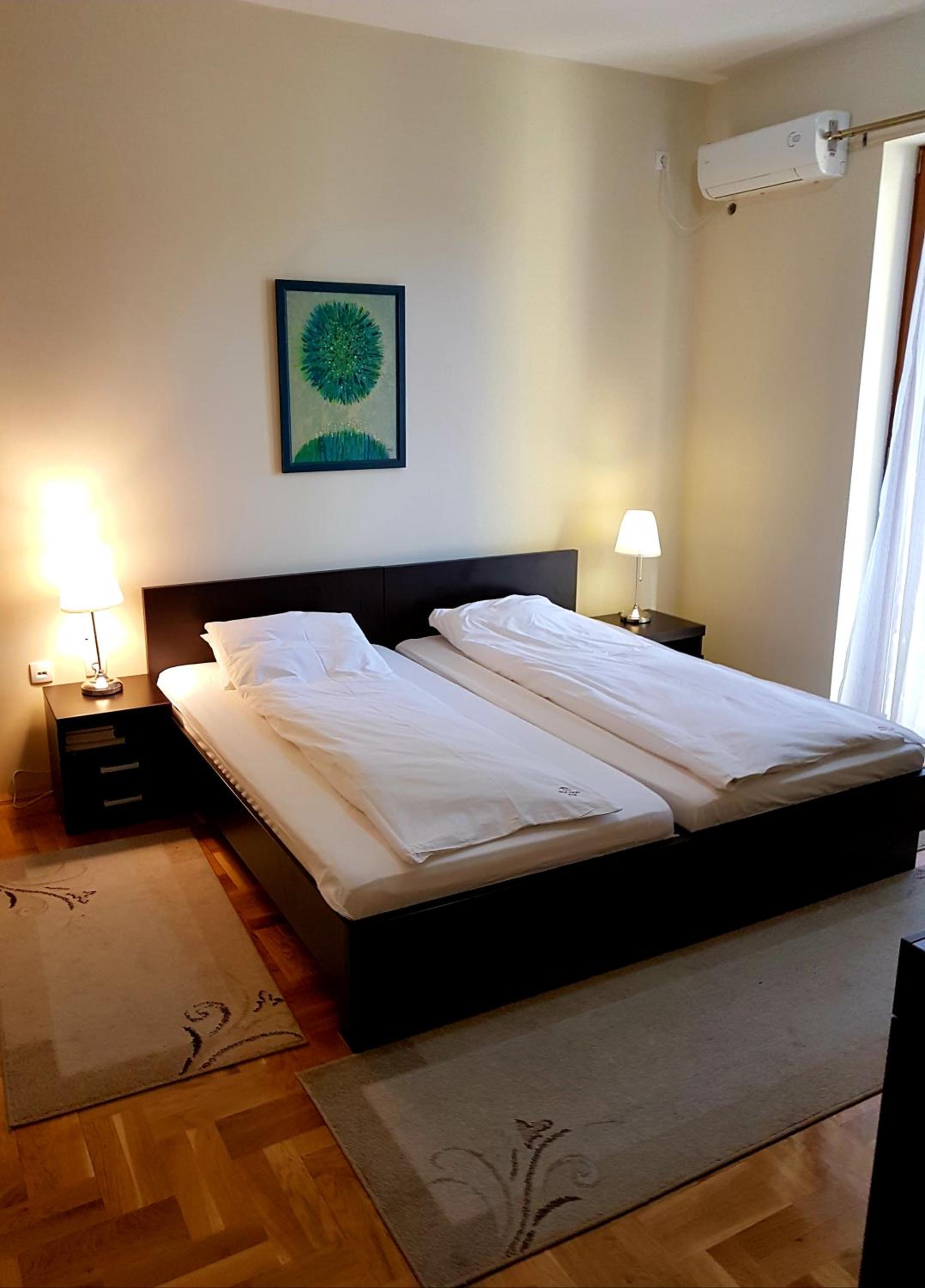 Apartment With Lake View photo 1