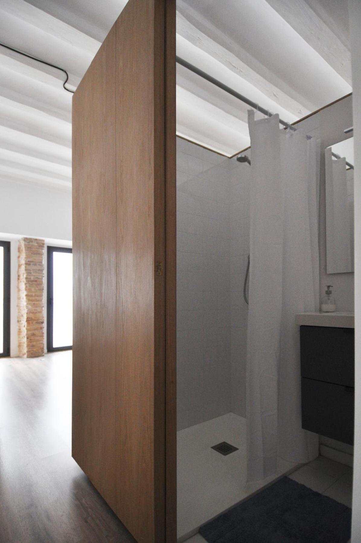 Loft (2 Adults) photo 3