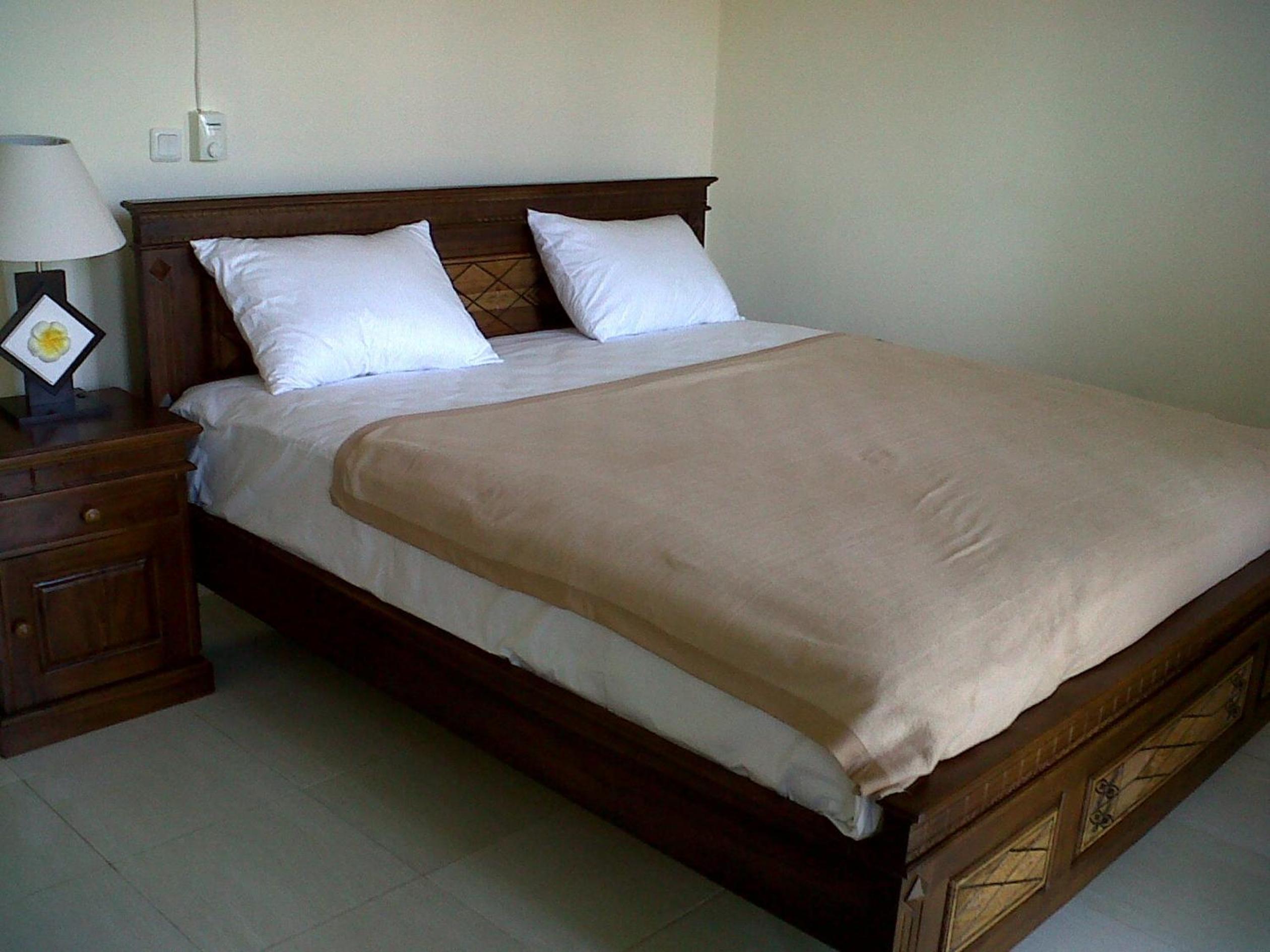 Standard Double Room - Photo 19