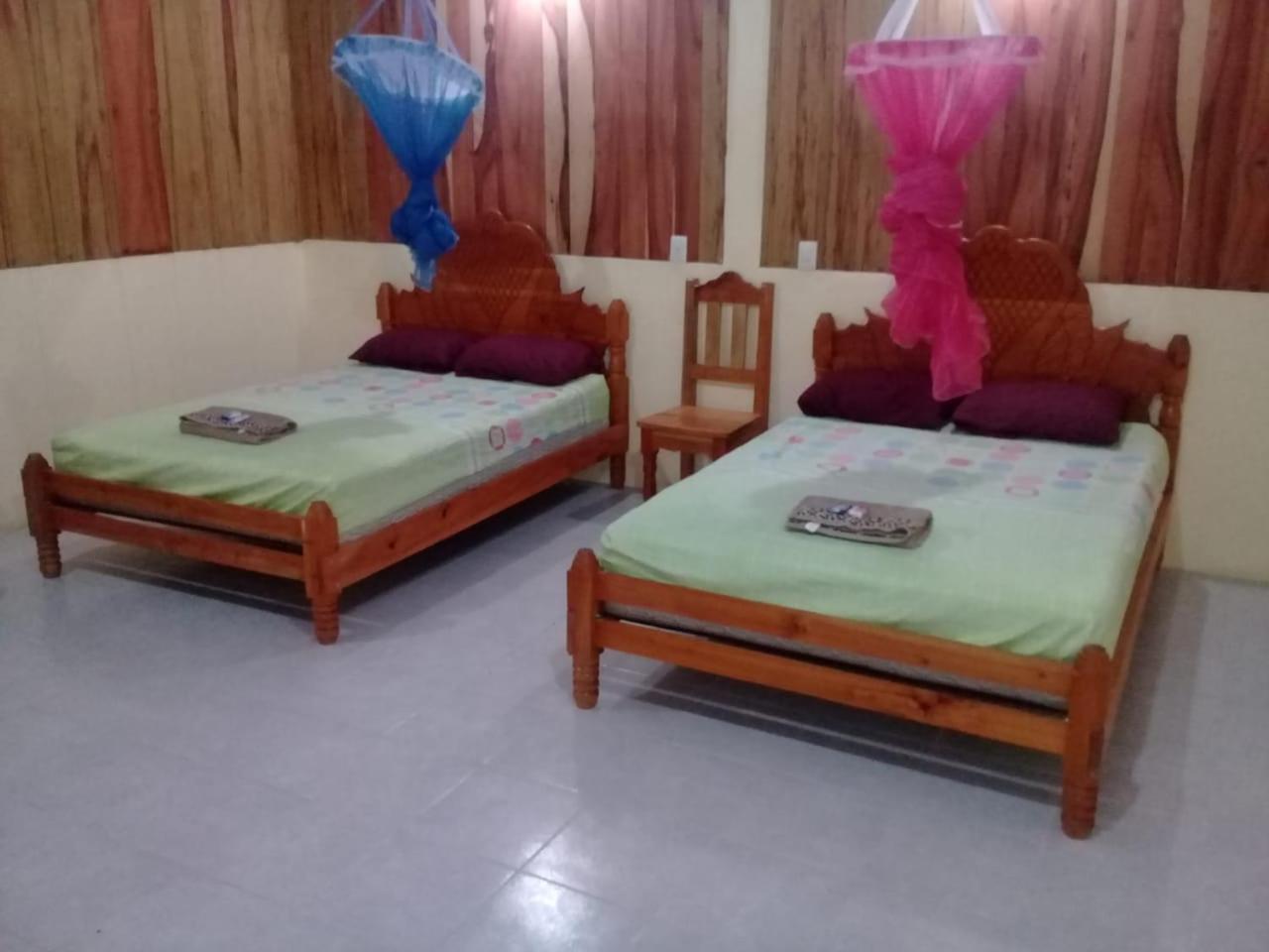 Twin Room with Private Bathroom photo 1