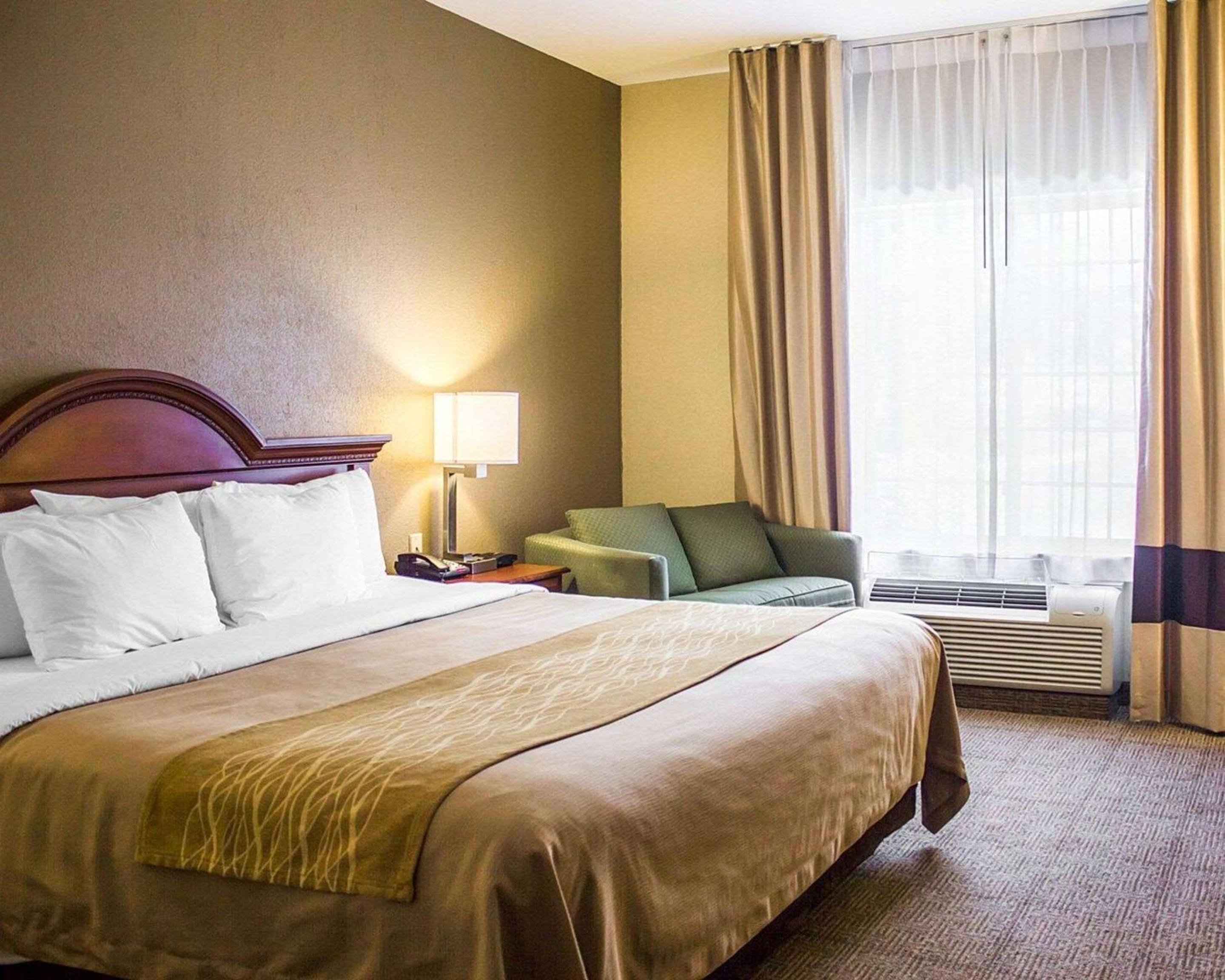 King Room - Disability Access/Non-Smoking - Photo 2