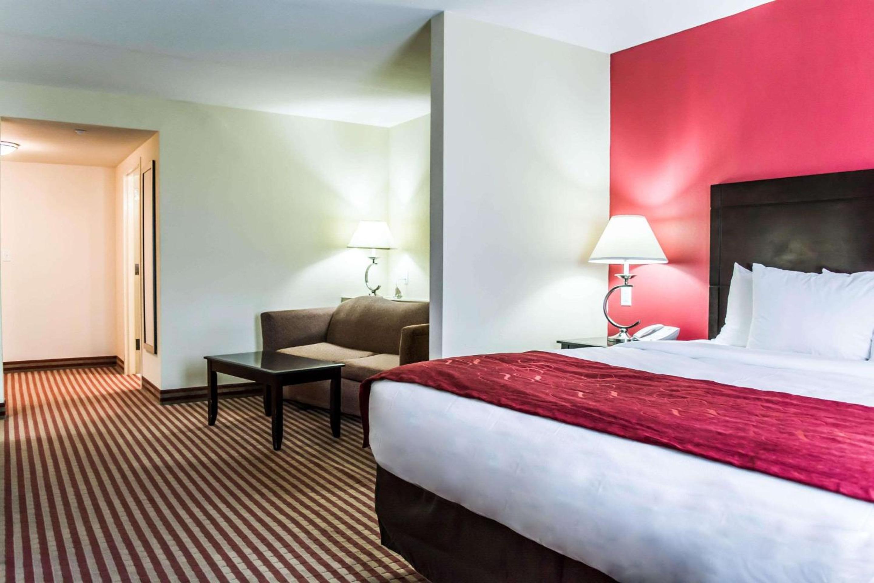 King Suite - Photo 4