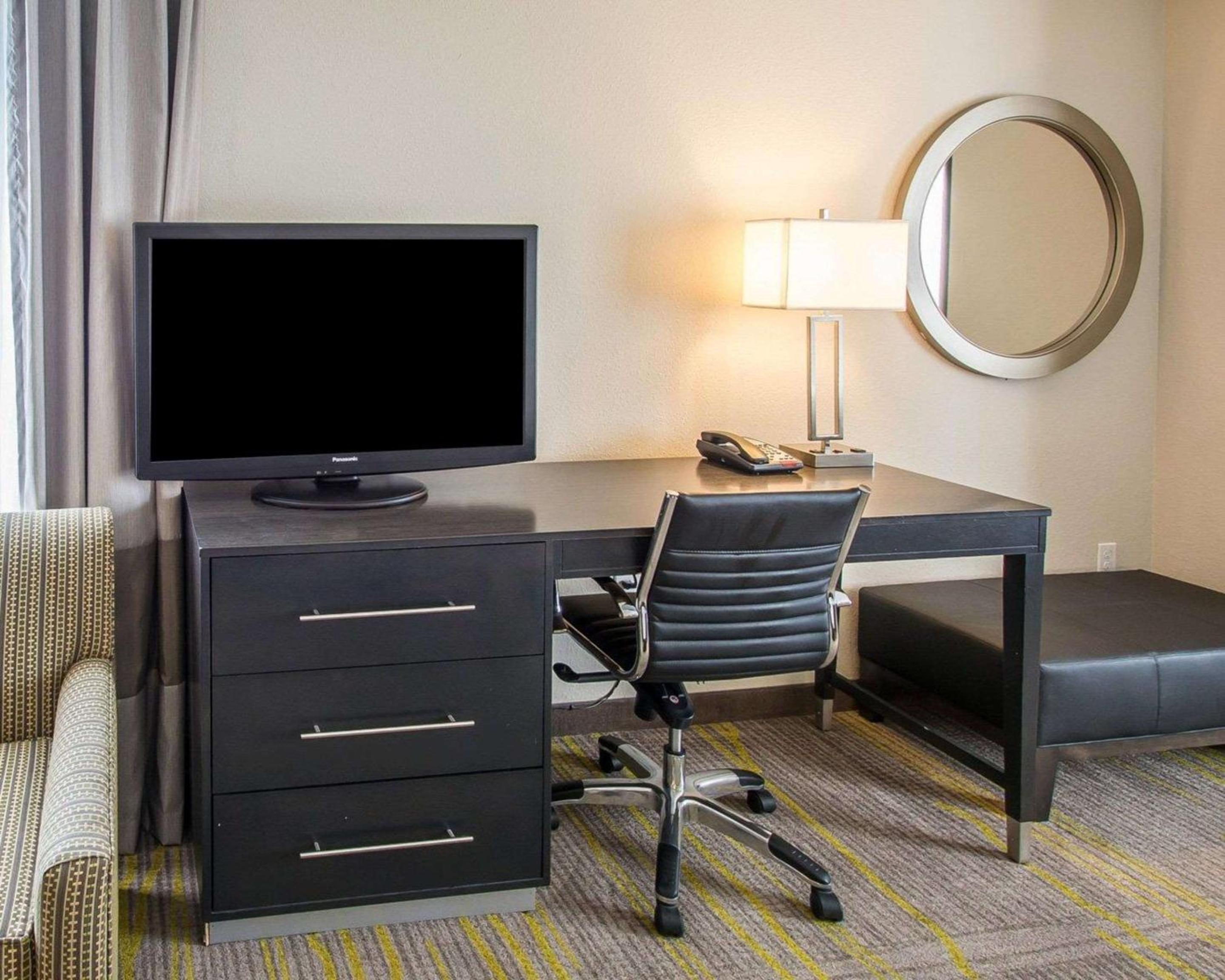 Comfort Suites Miami Airport North, Photo 3