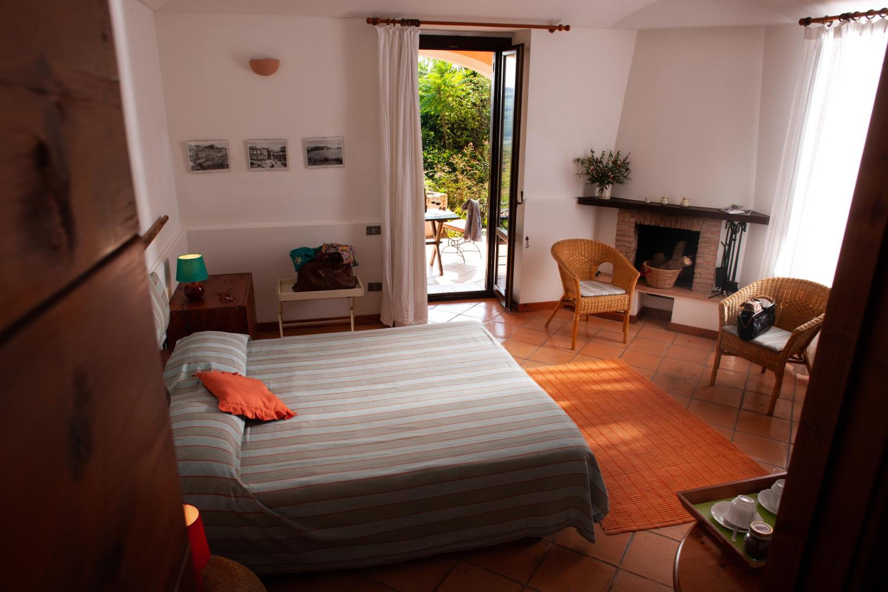 Double or Twin Room photo 3