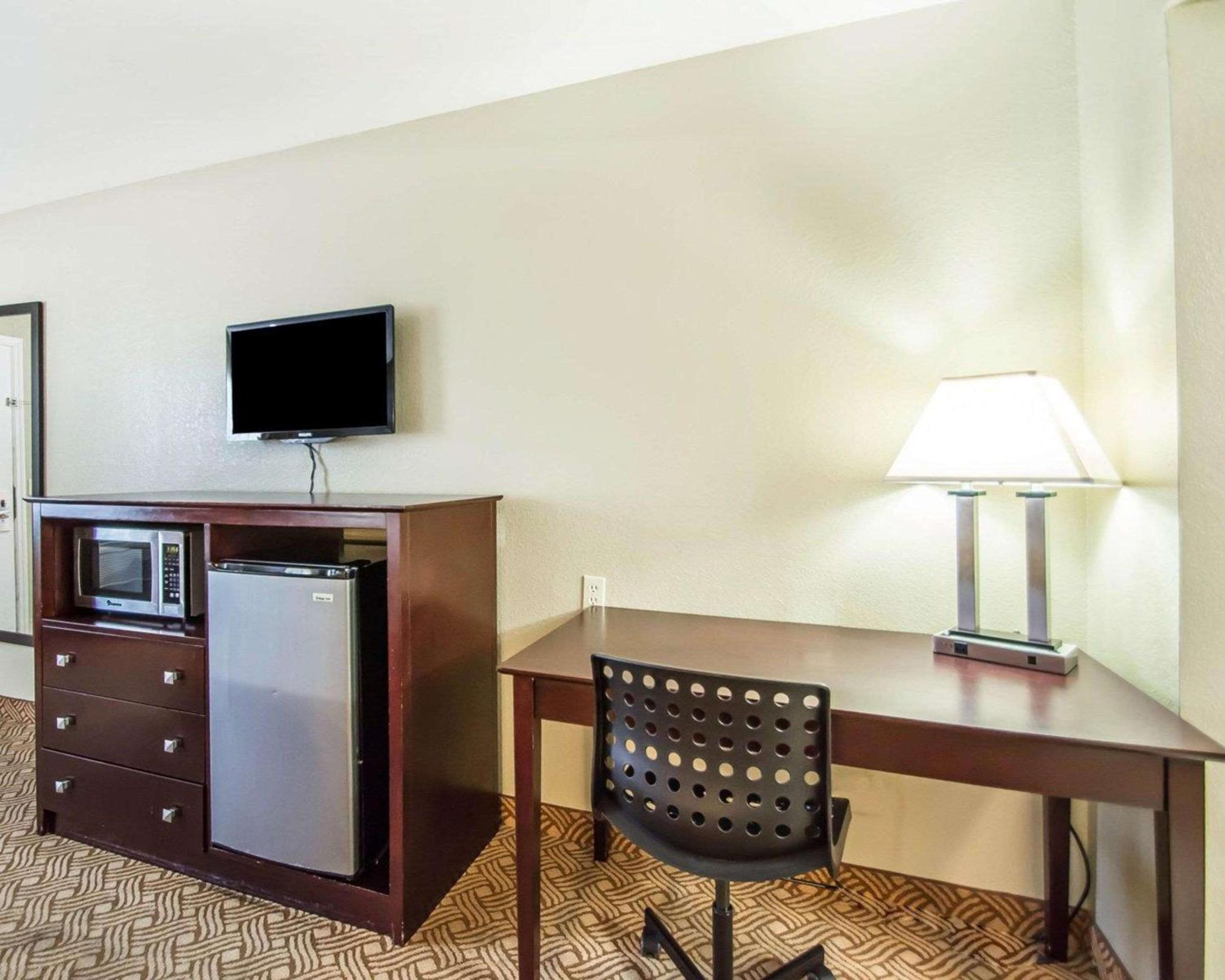 Quality Inn & Suites By the Parks, Foto 3