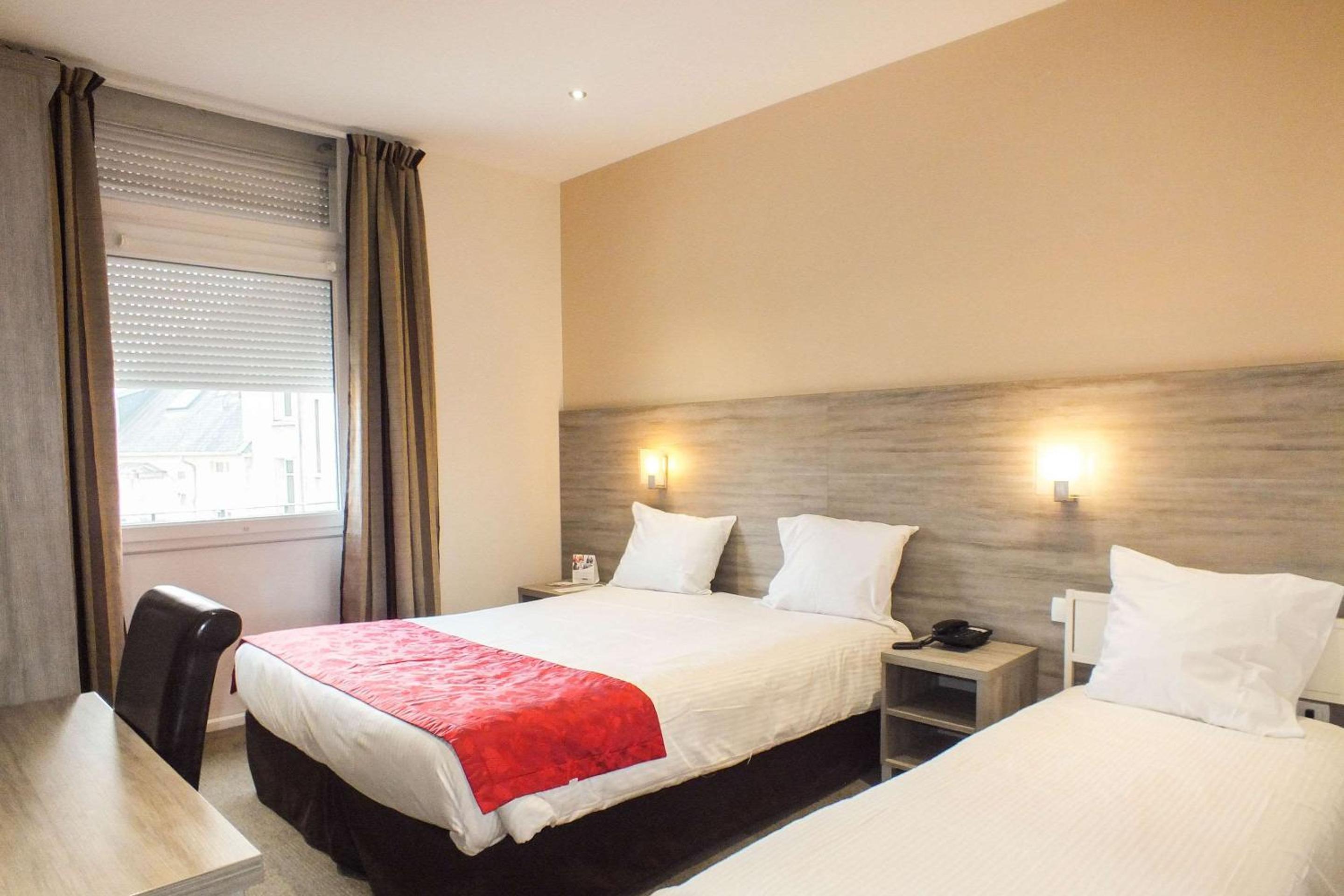 Standard Triple Room - Photo 4