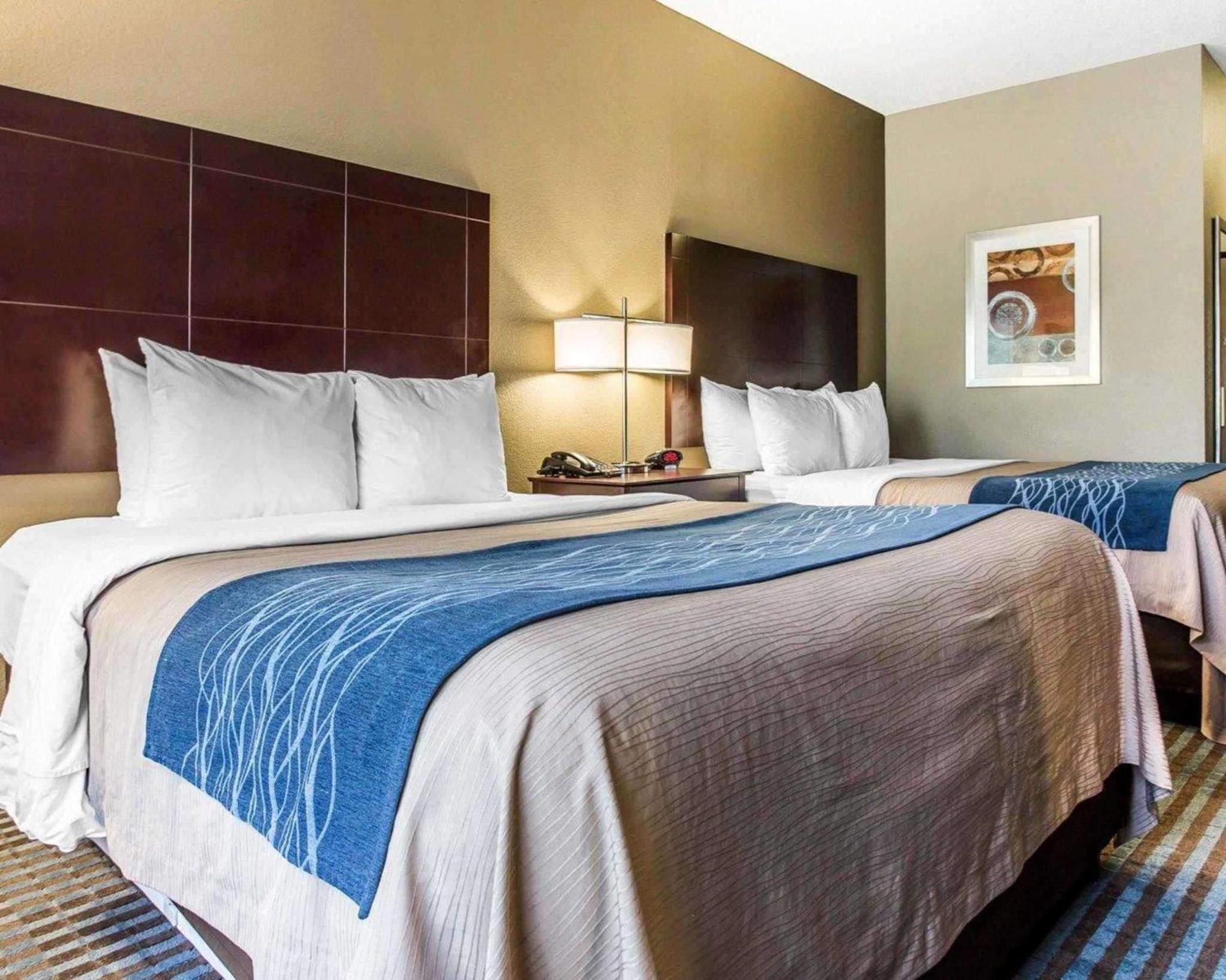 Queen Room with Two Queen Beds - Non-Smoking