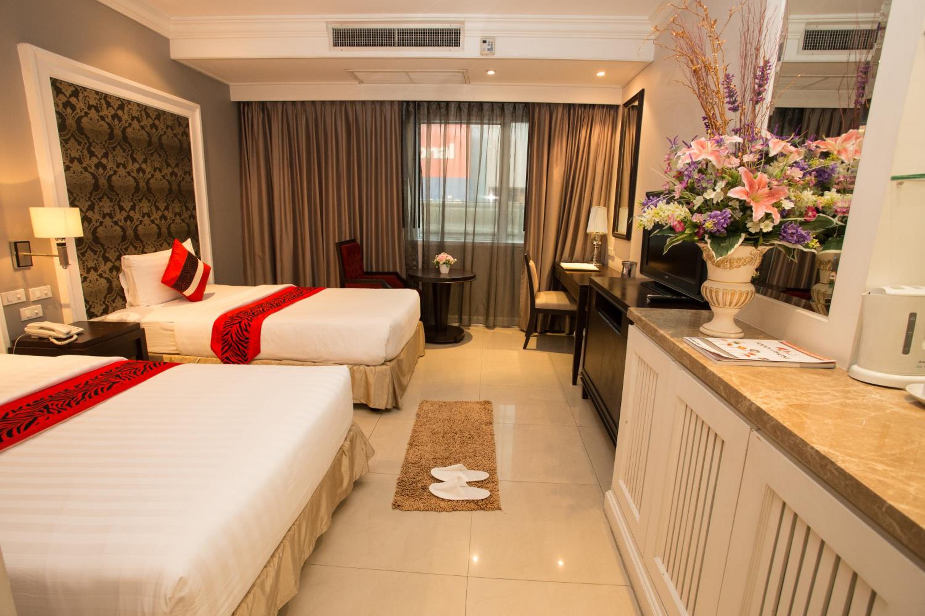 Standard Twin Room photo 2
