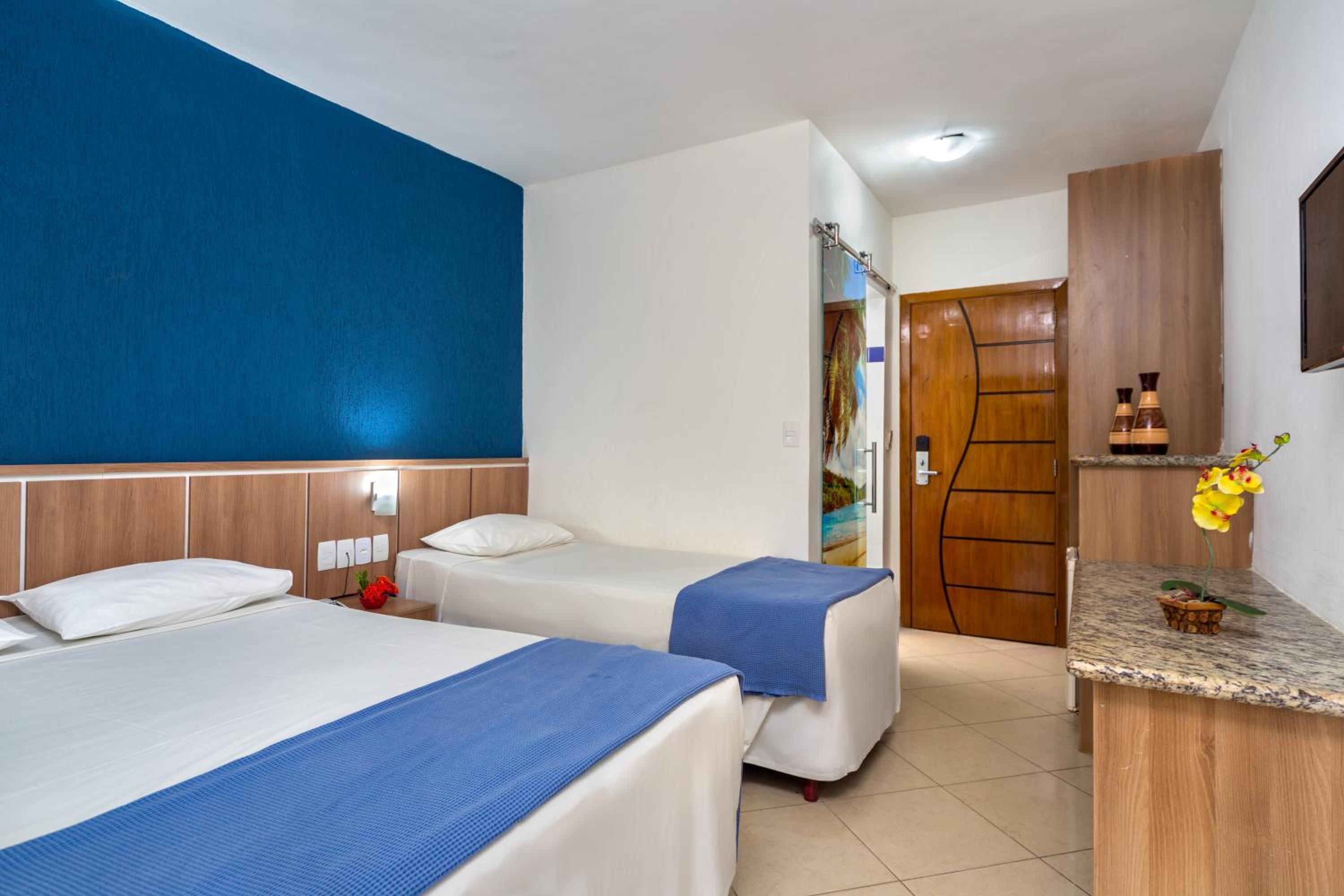 Standard Room with Pool View photo 1