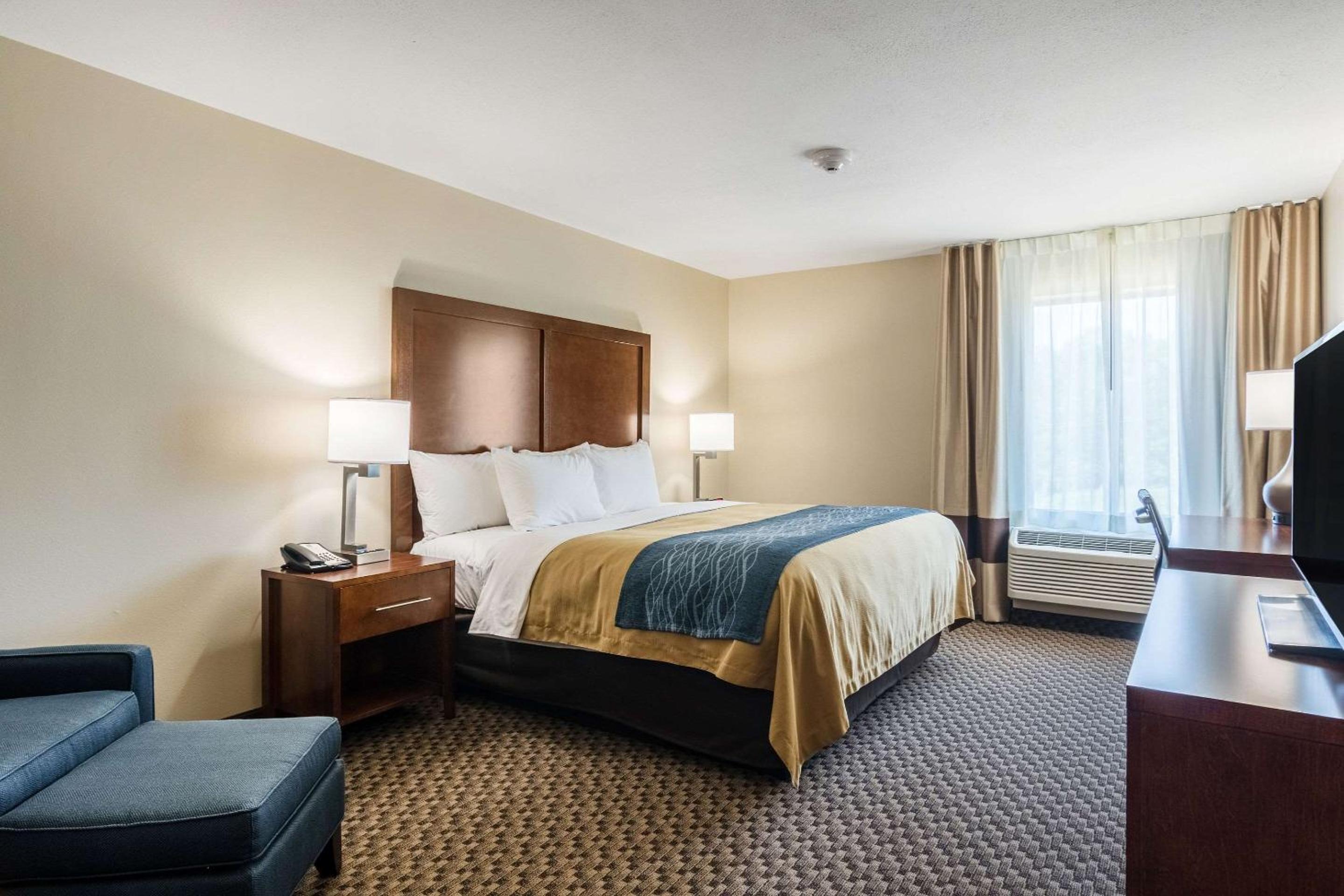 King Room - Accessible/Non Smoking