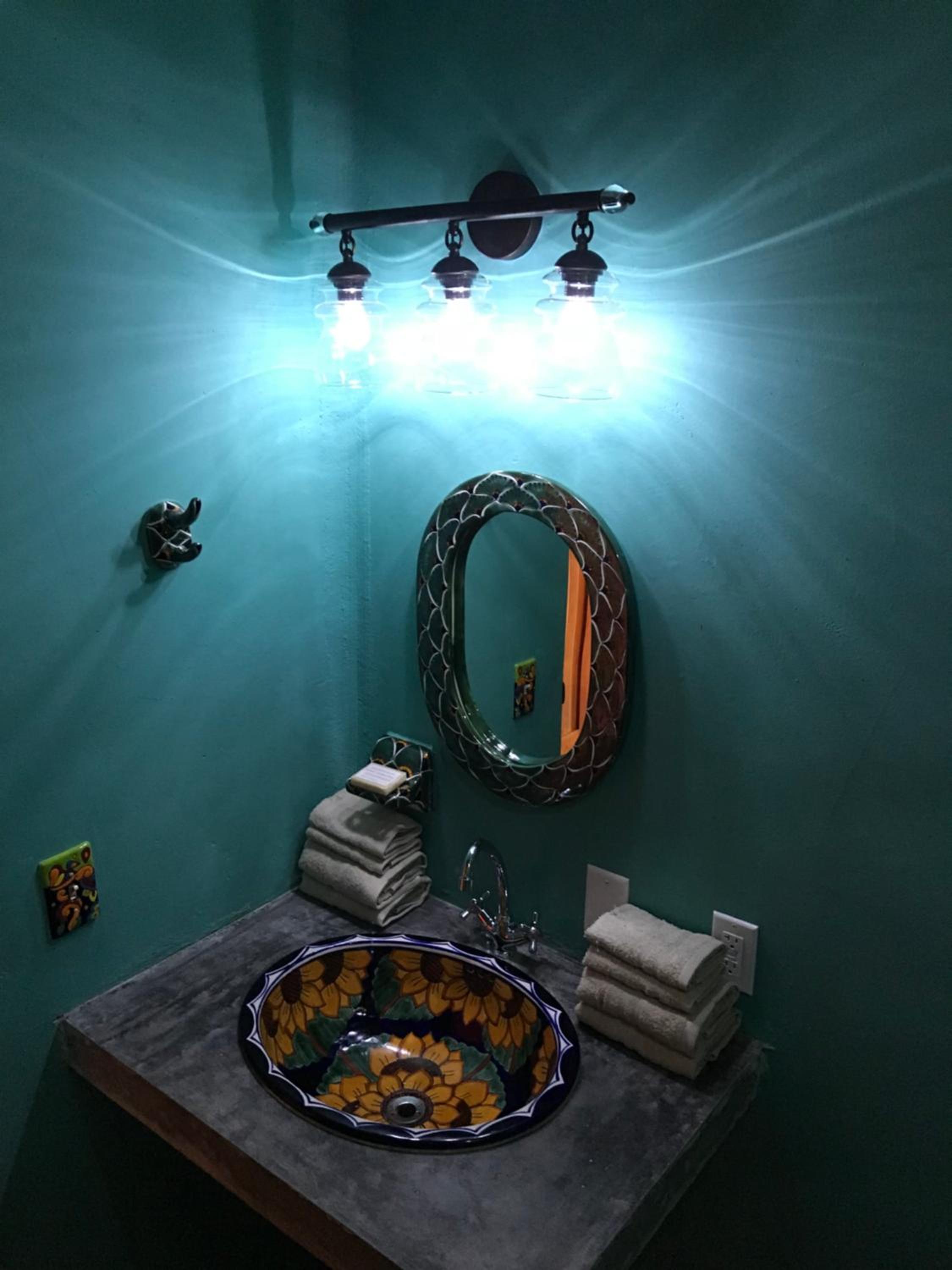Queen Room photo 3