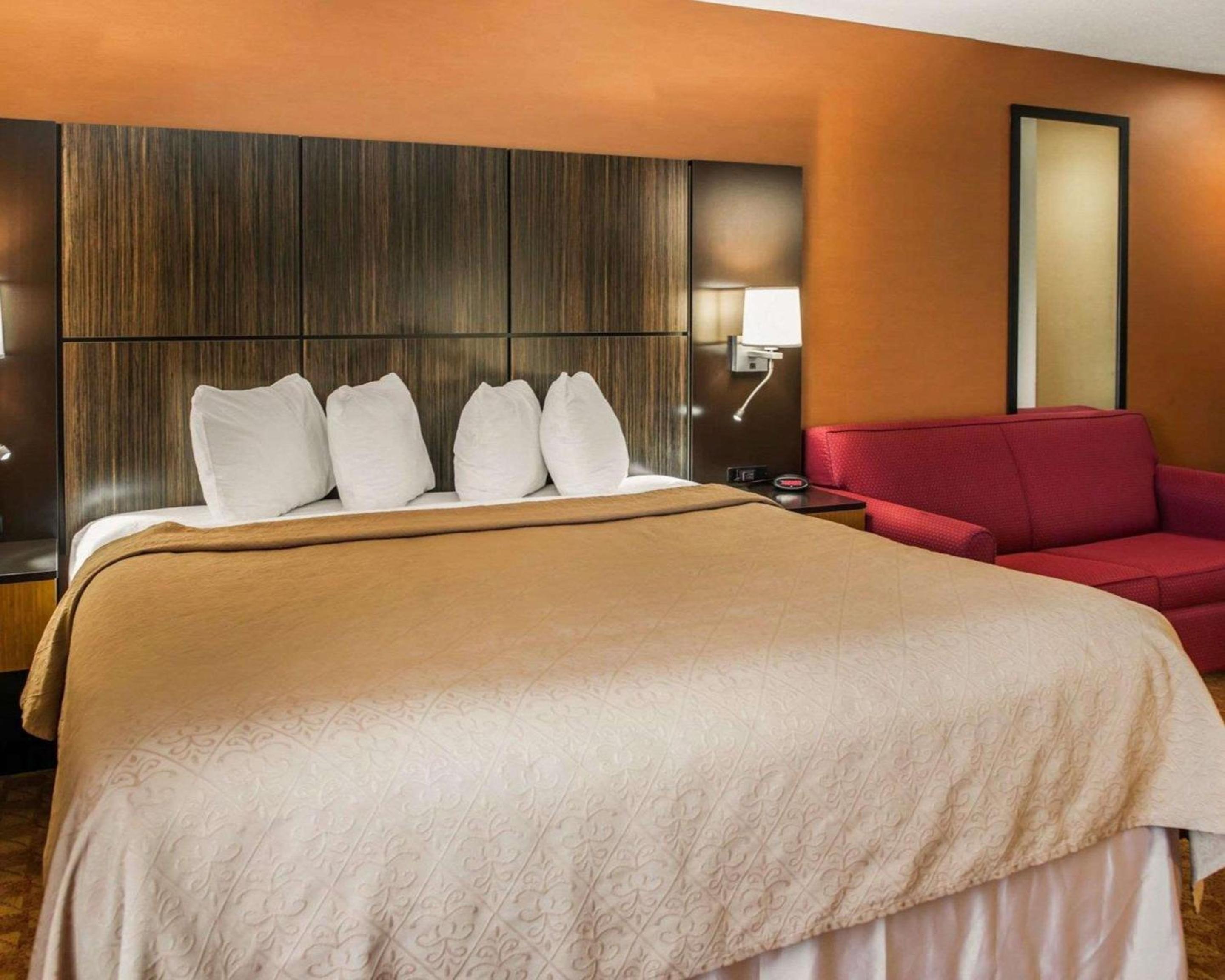 One Room Suite with Sofa bed - Non Smoking - Photo 2