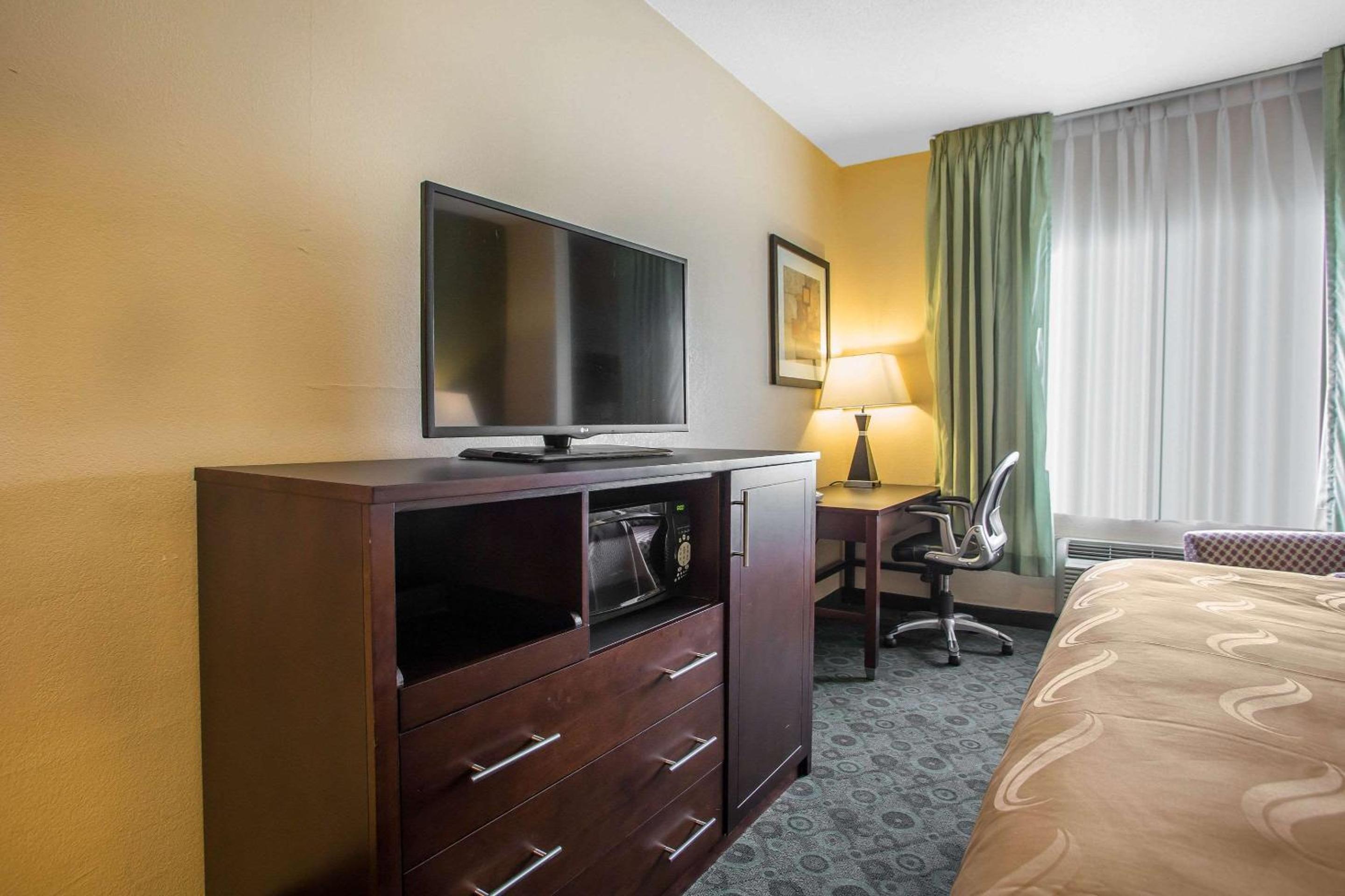 King Room - Disability Access/Non-Smoking - Photo 2