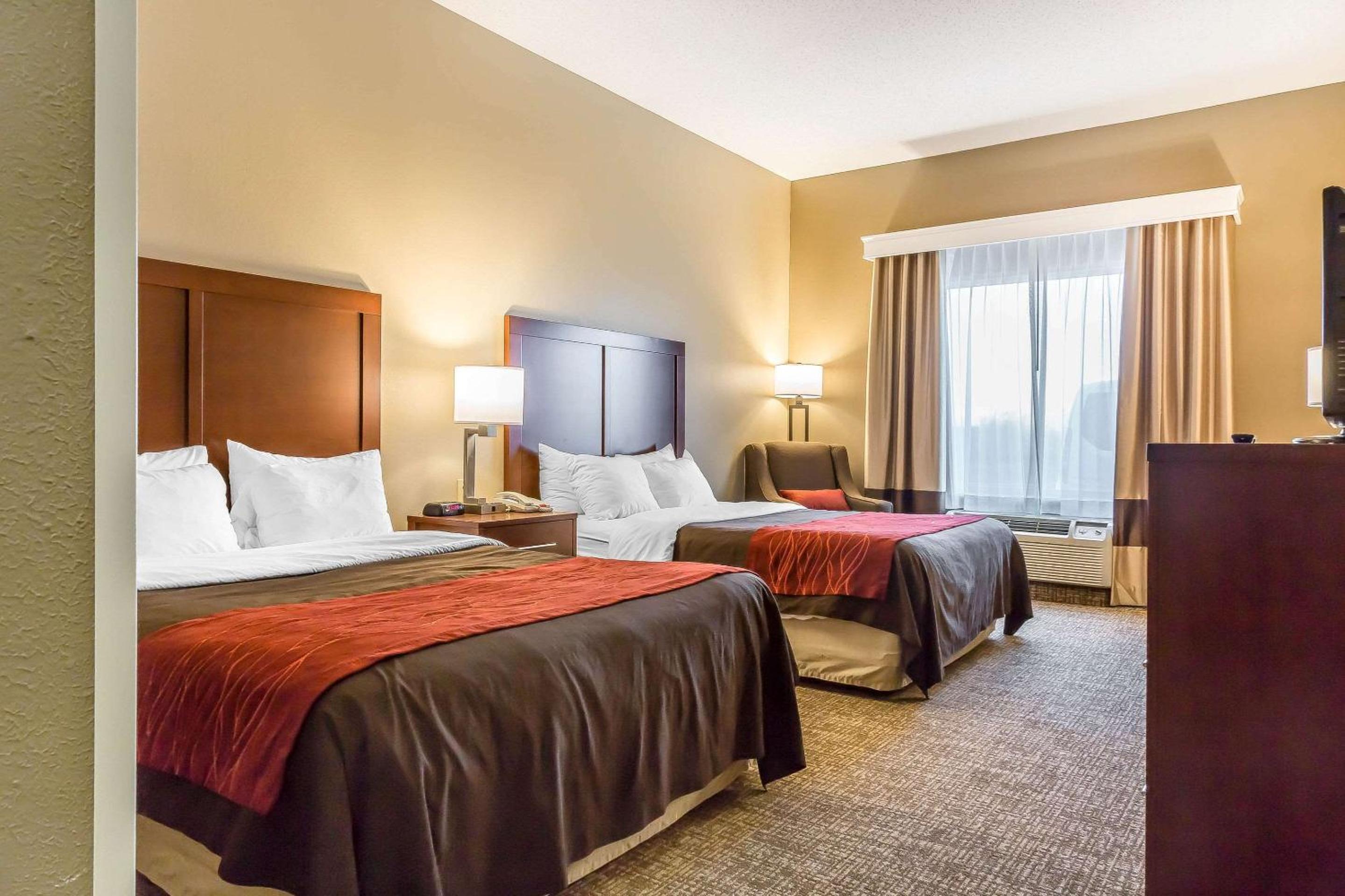 Queen Room with Two Queen Beds - Disability Access/Non-Smoking - Photo 1
