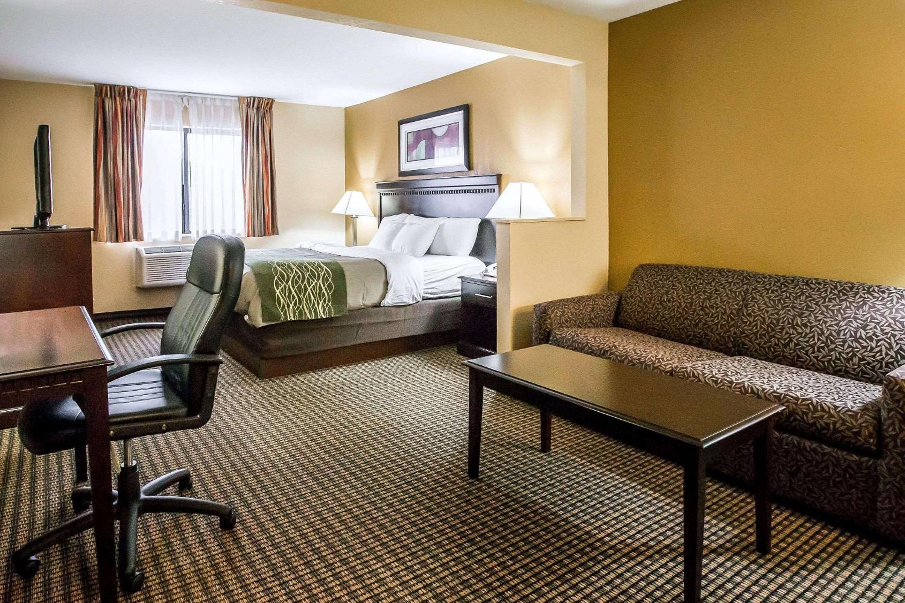 King Room -Non Smoking - Photo 1