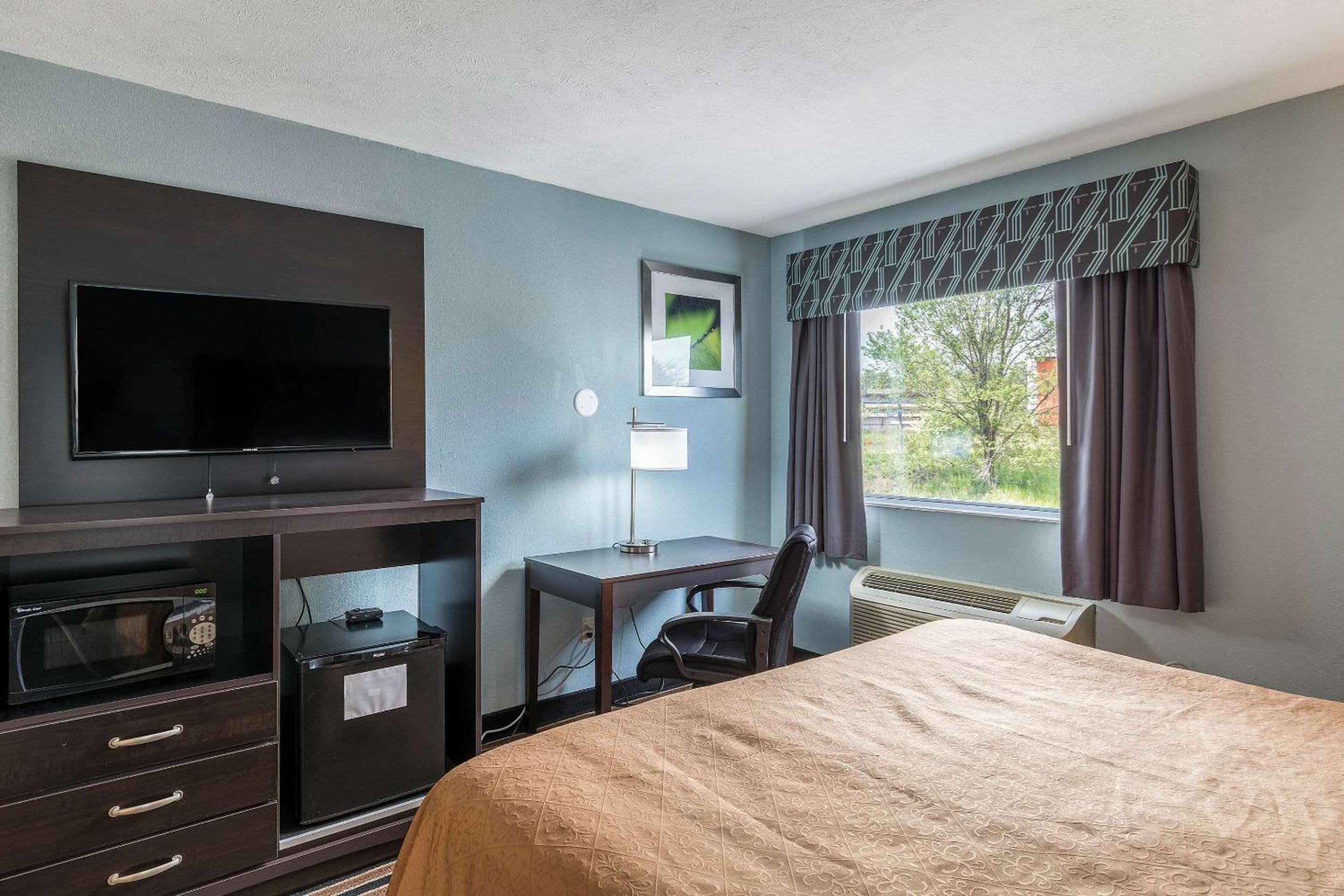 King Room with Spa Bath