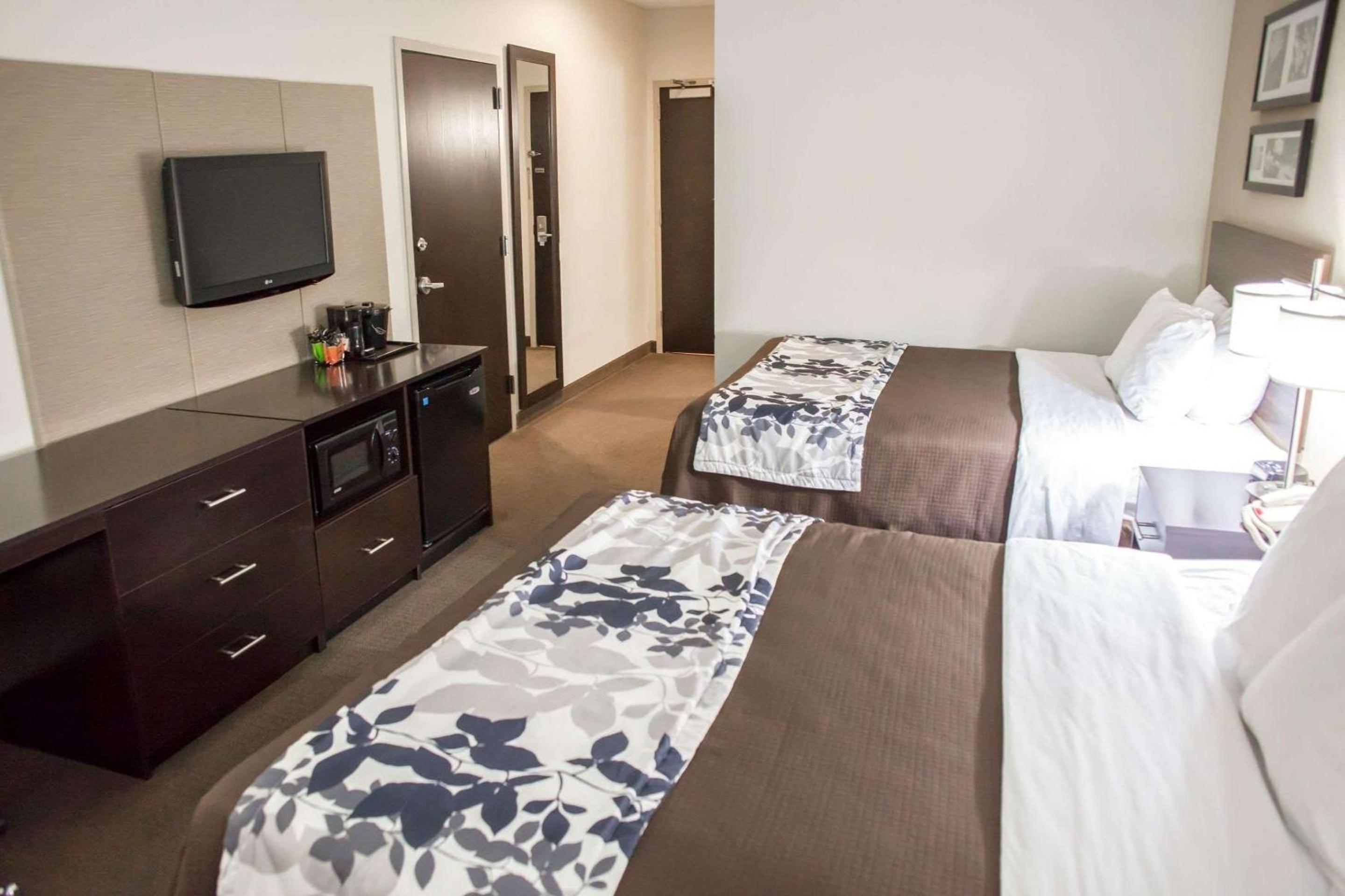 Queen Room with Two Queen Beds - Disability Access/Non-Smoking - Photo 1