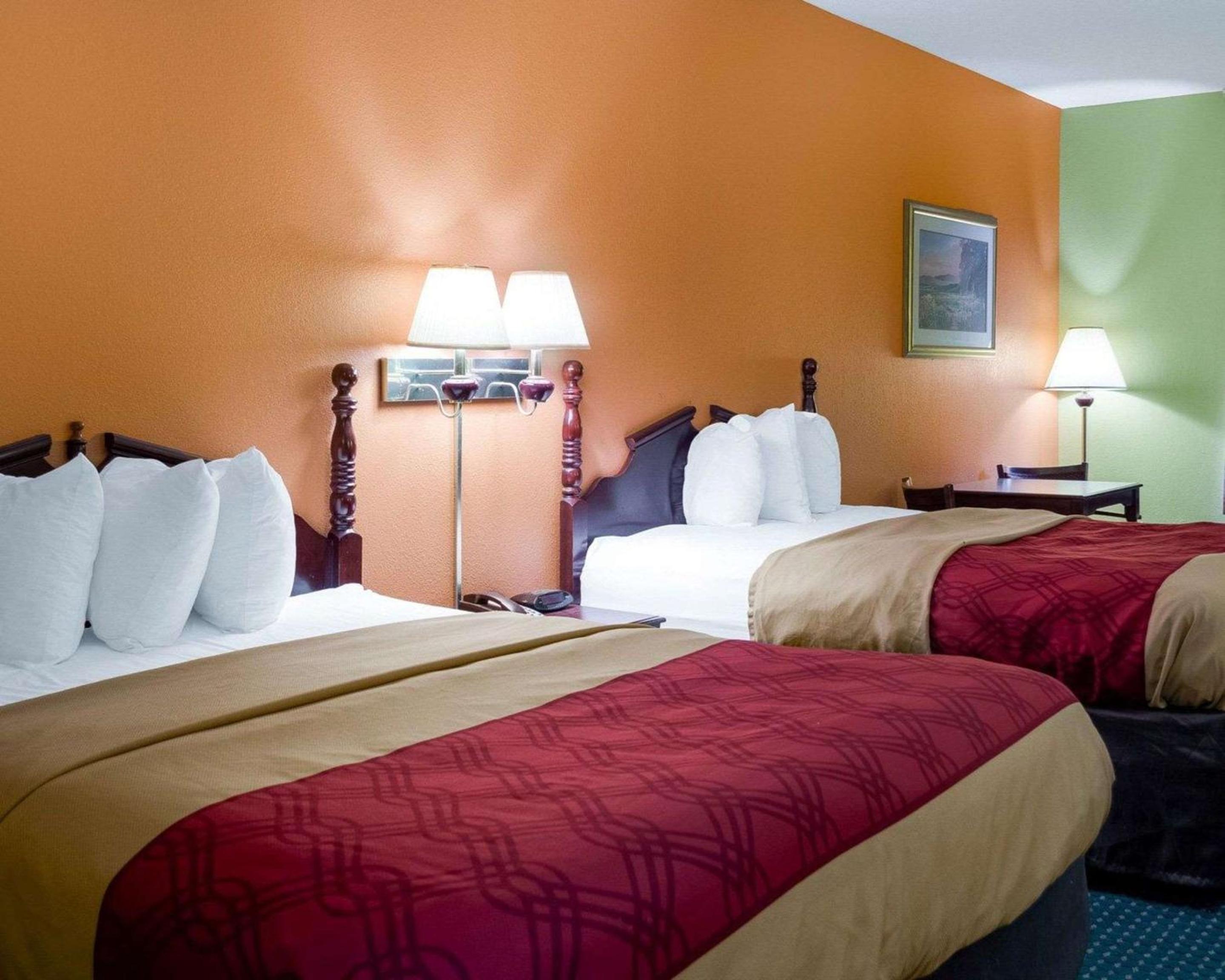 Double Room with Two Double Beds - Non-Smoking photo 3