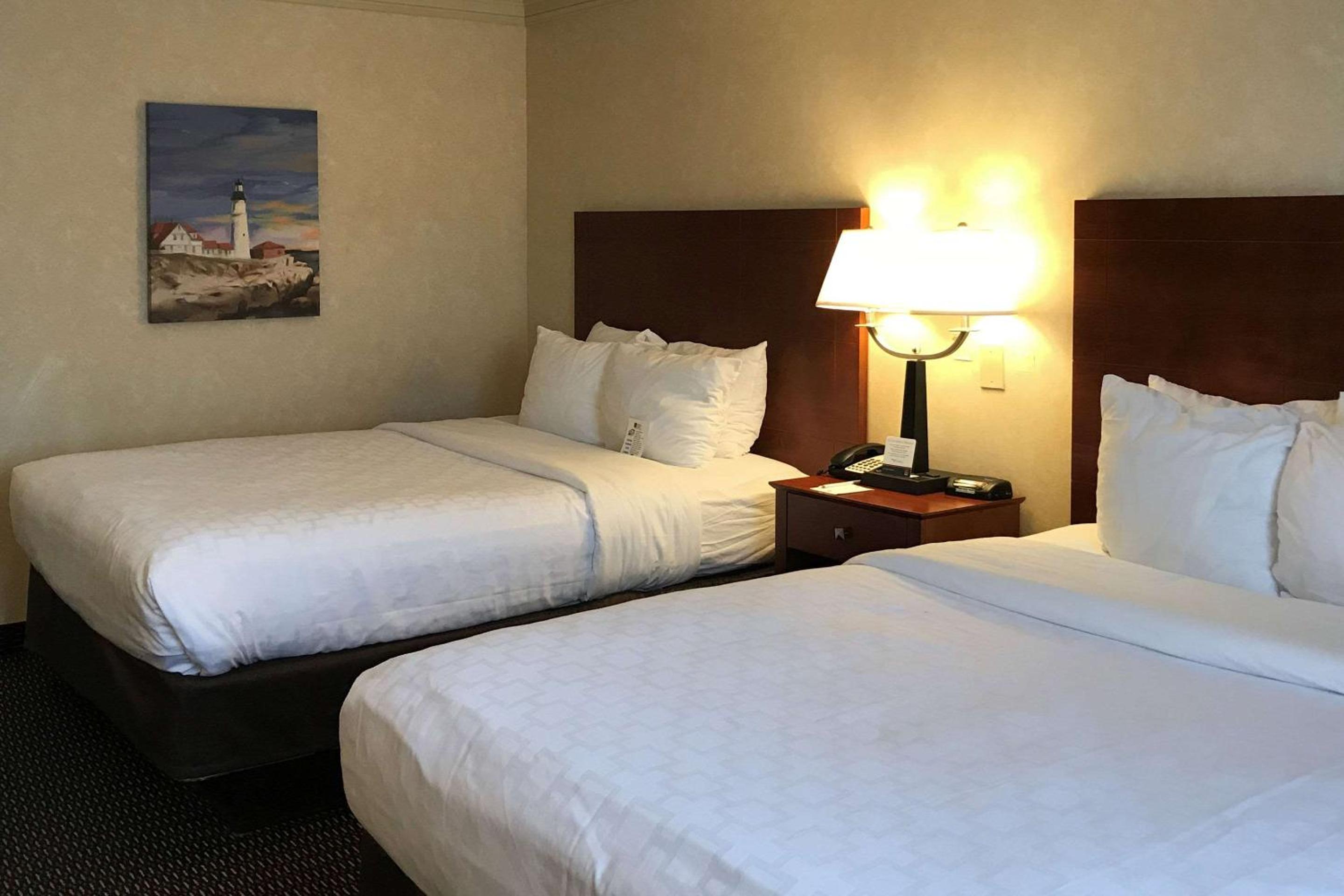 Double Room with Two Double Beds and Roll-In Shower - Disability Access/Non-Smoking photo 1