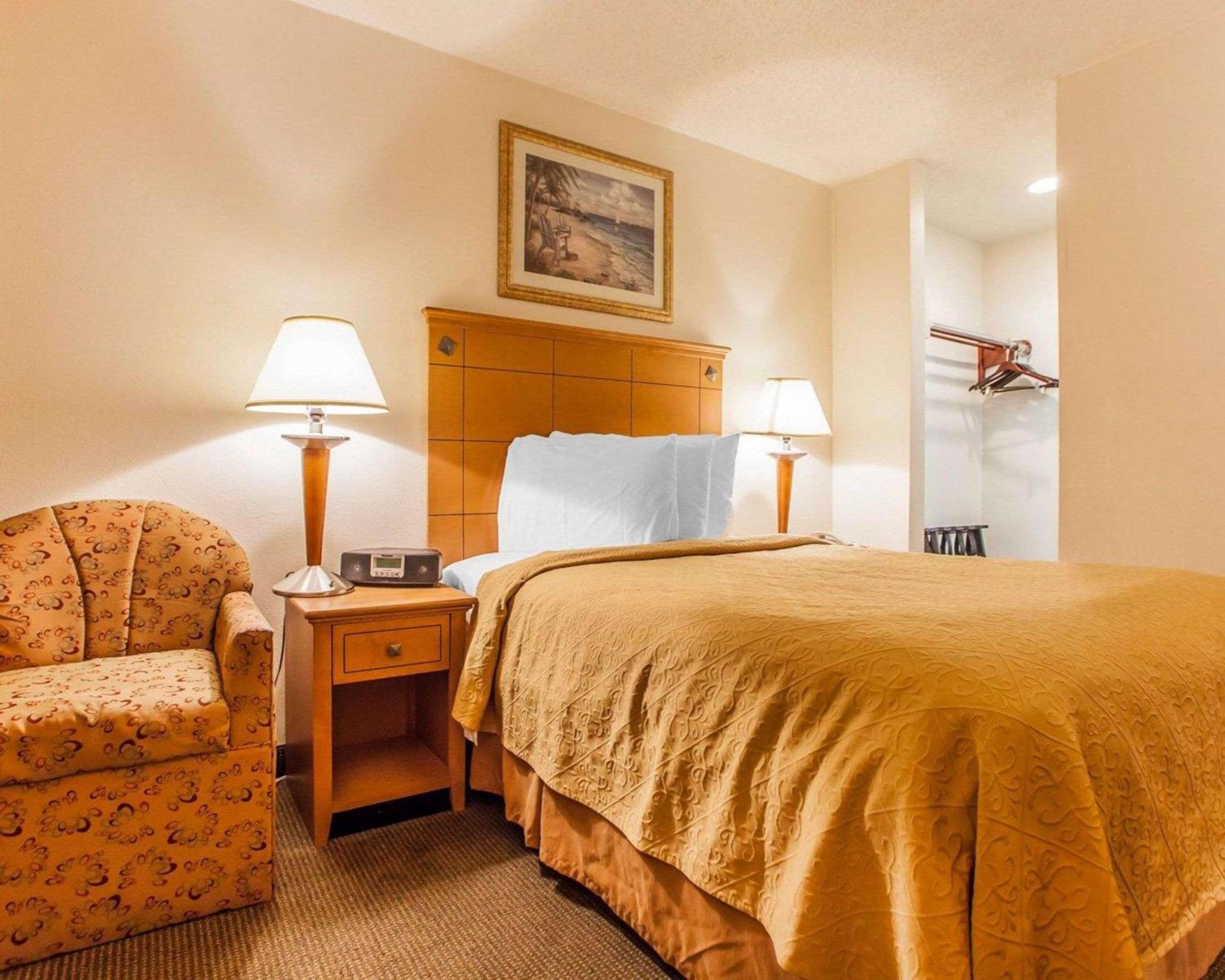  Double Room with One Double Bed - Smoking - Photo 3