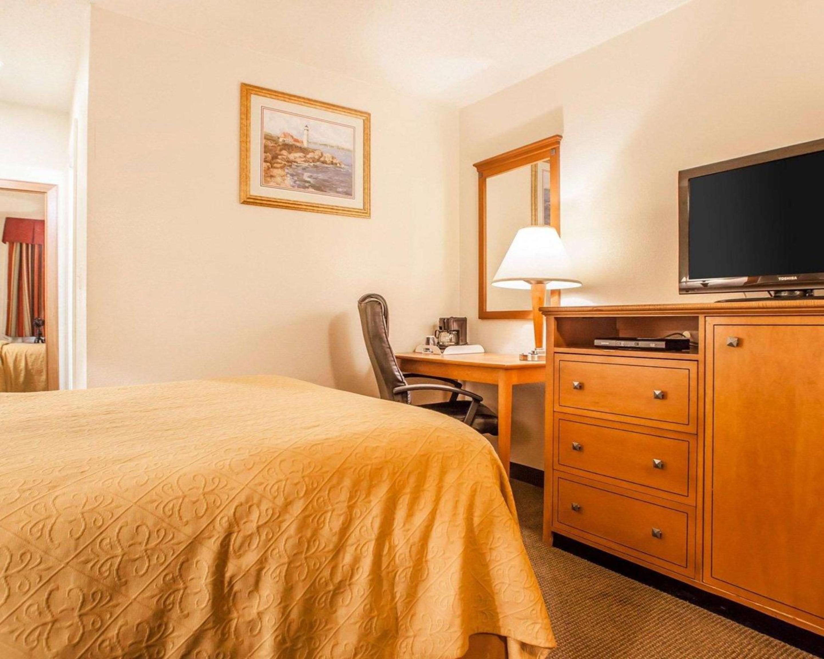  Double Room with One Double Bed - Smoking - Photo 4