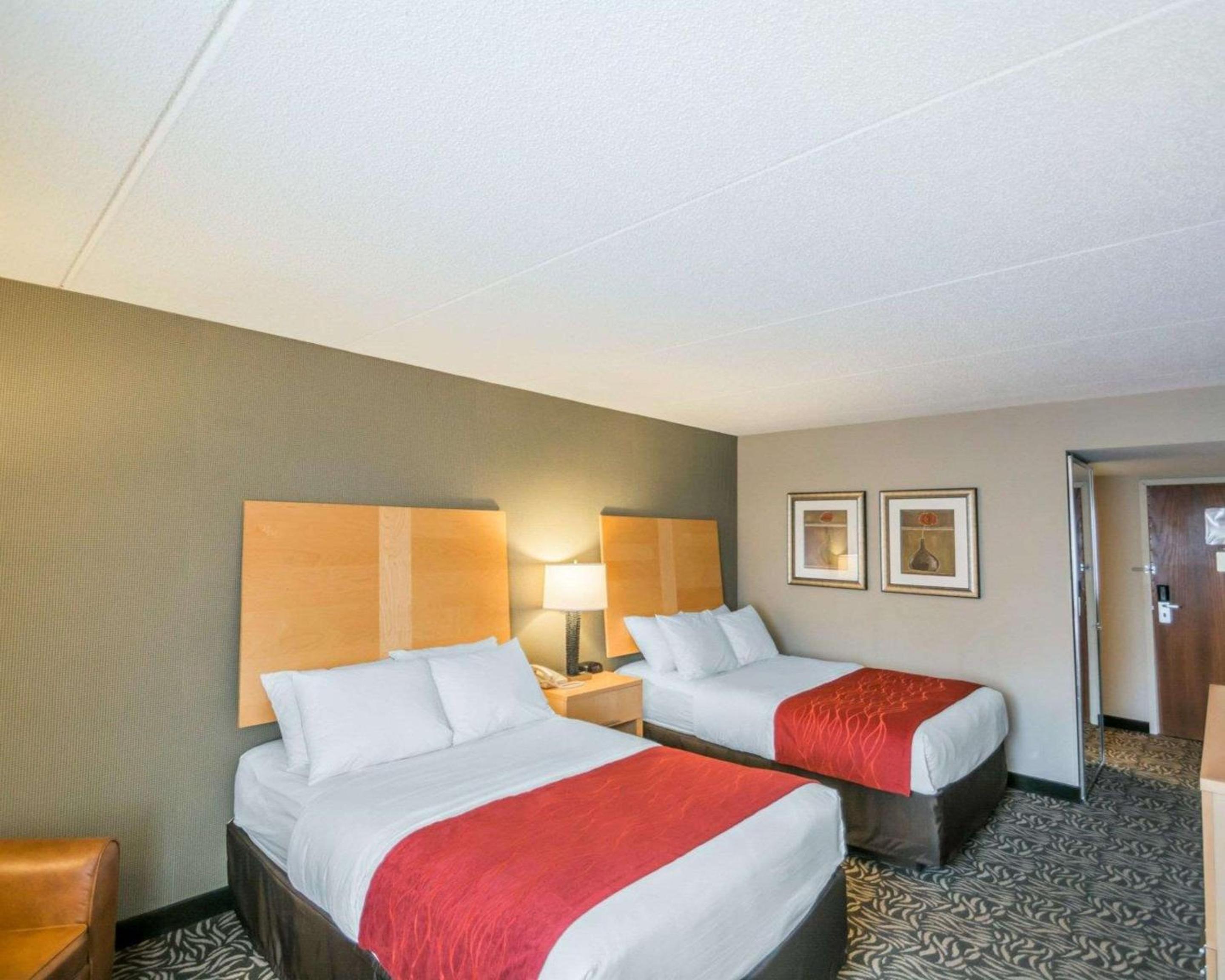 Double Room with Two Double Beds - Non-Smoking - Photo 3