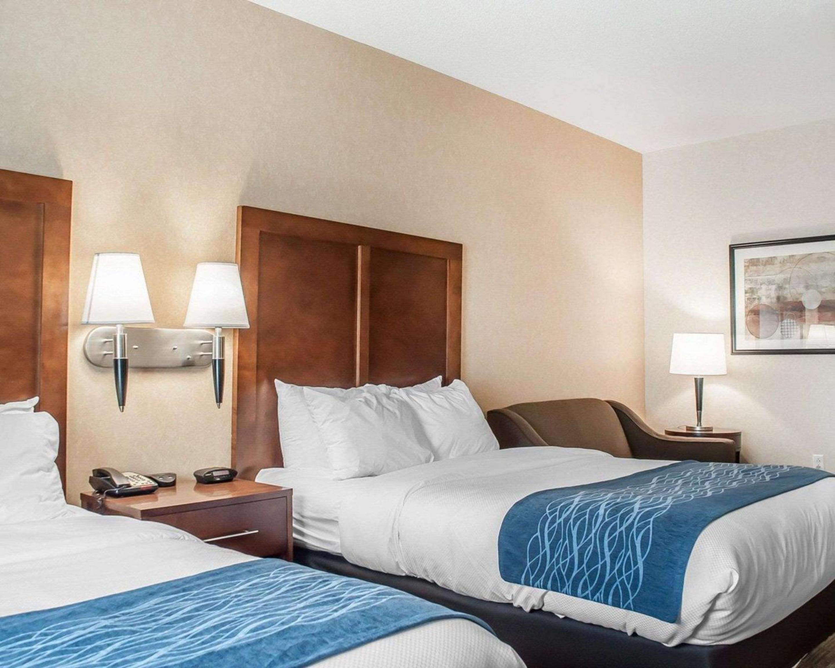 Double Room with Two Double Beds - Accessible/Non-Smoking
