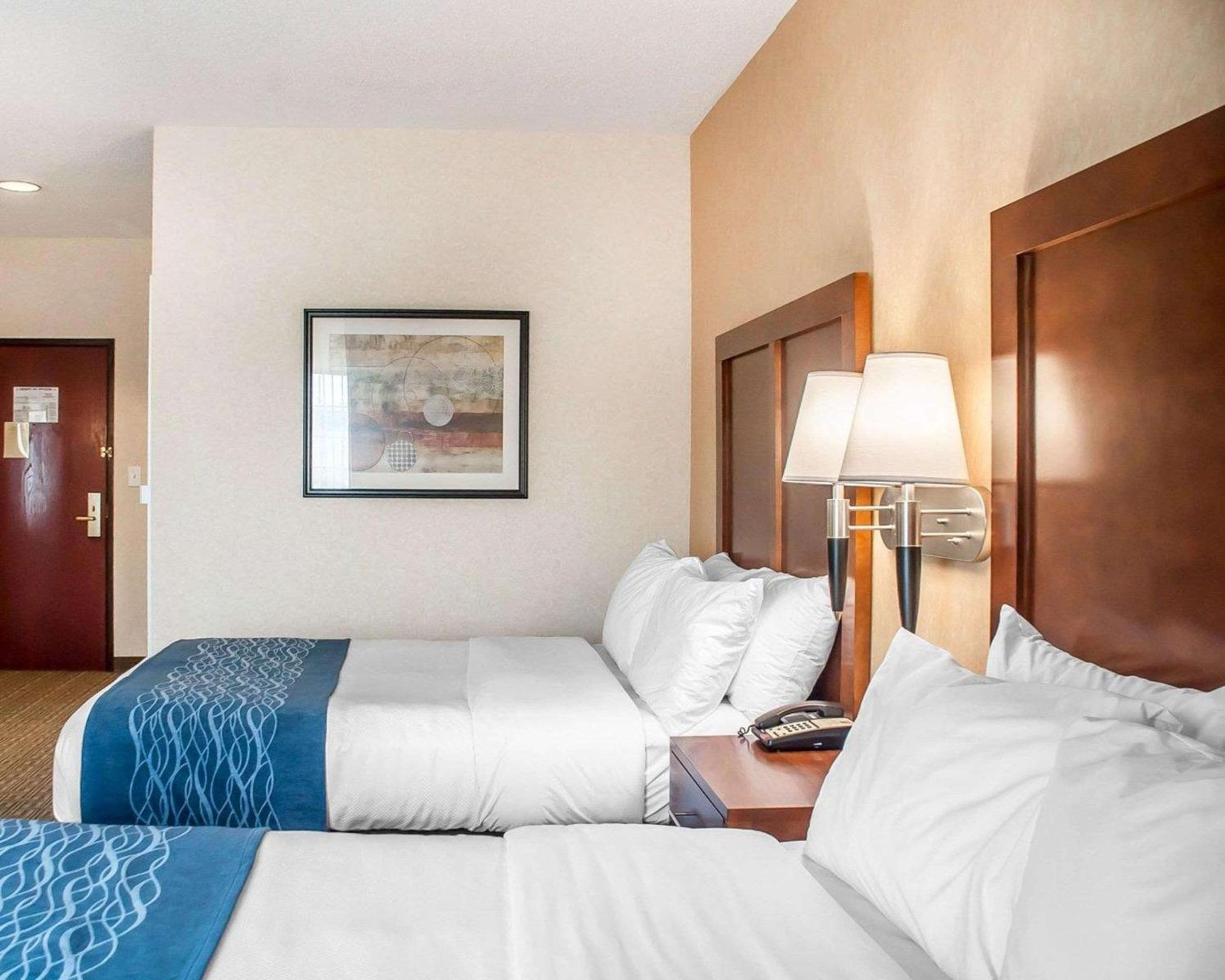 Double Room with Two Double Beds - Non-Smoking