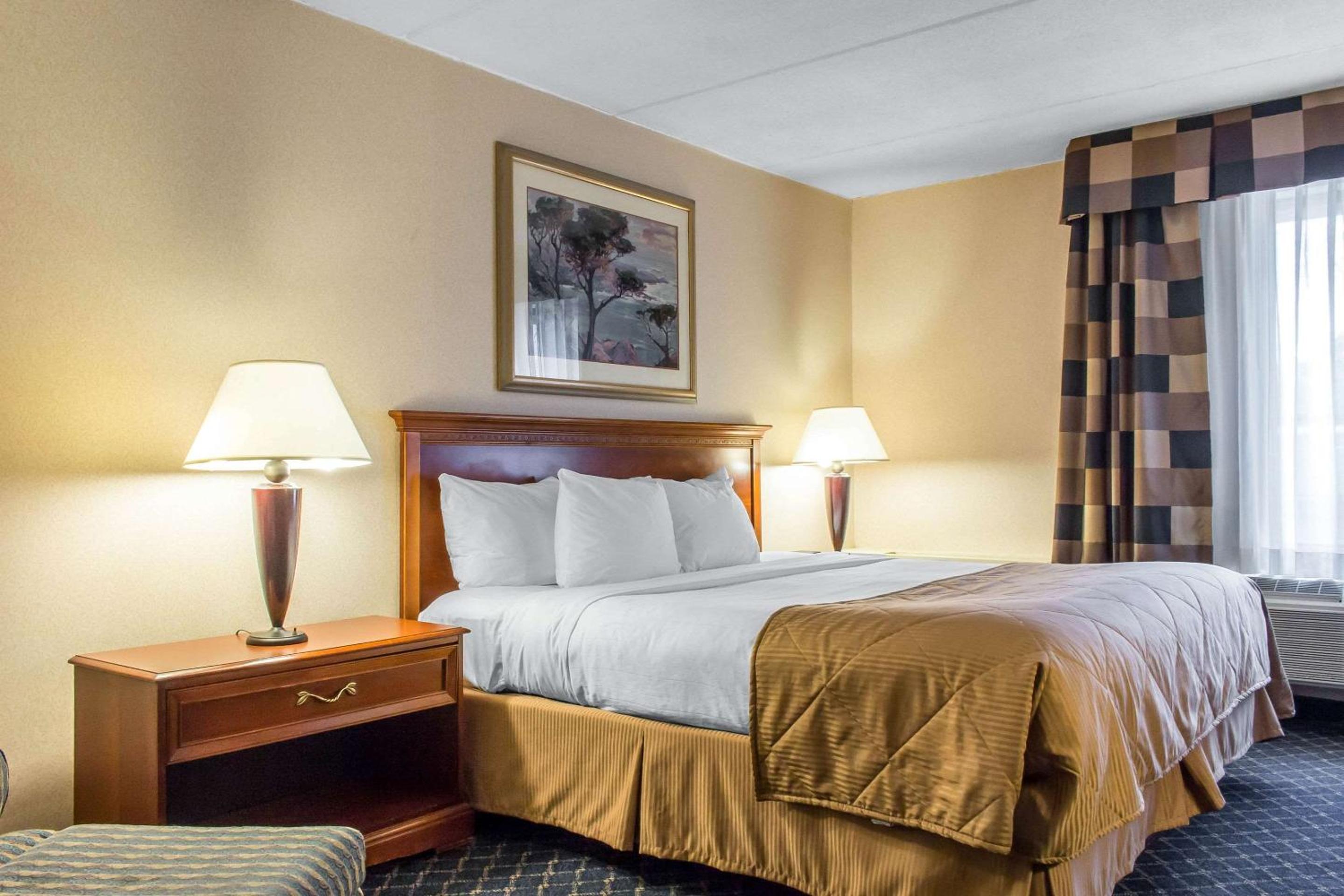Double Room - Accessible/Non-Smoking photo 1