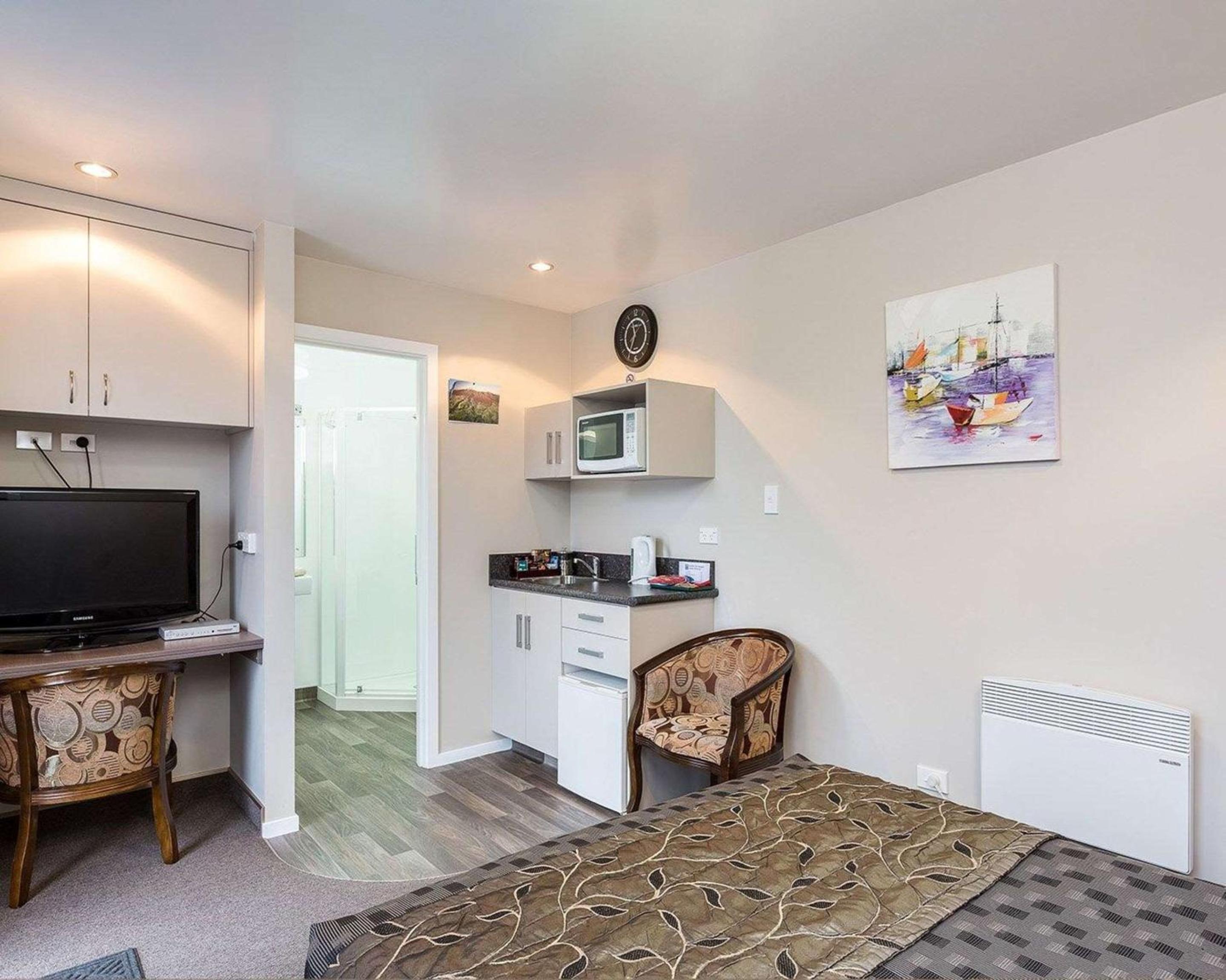 Queen Room - Photo 1