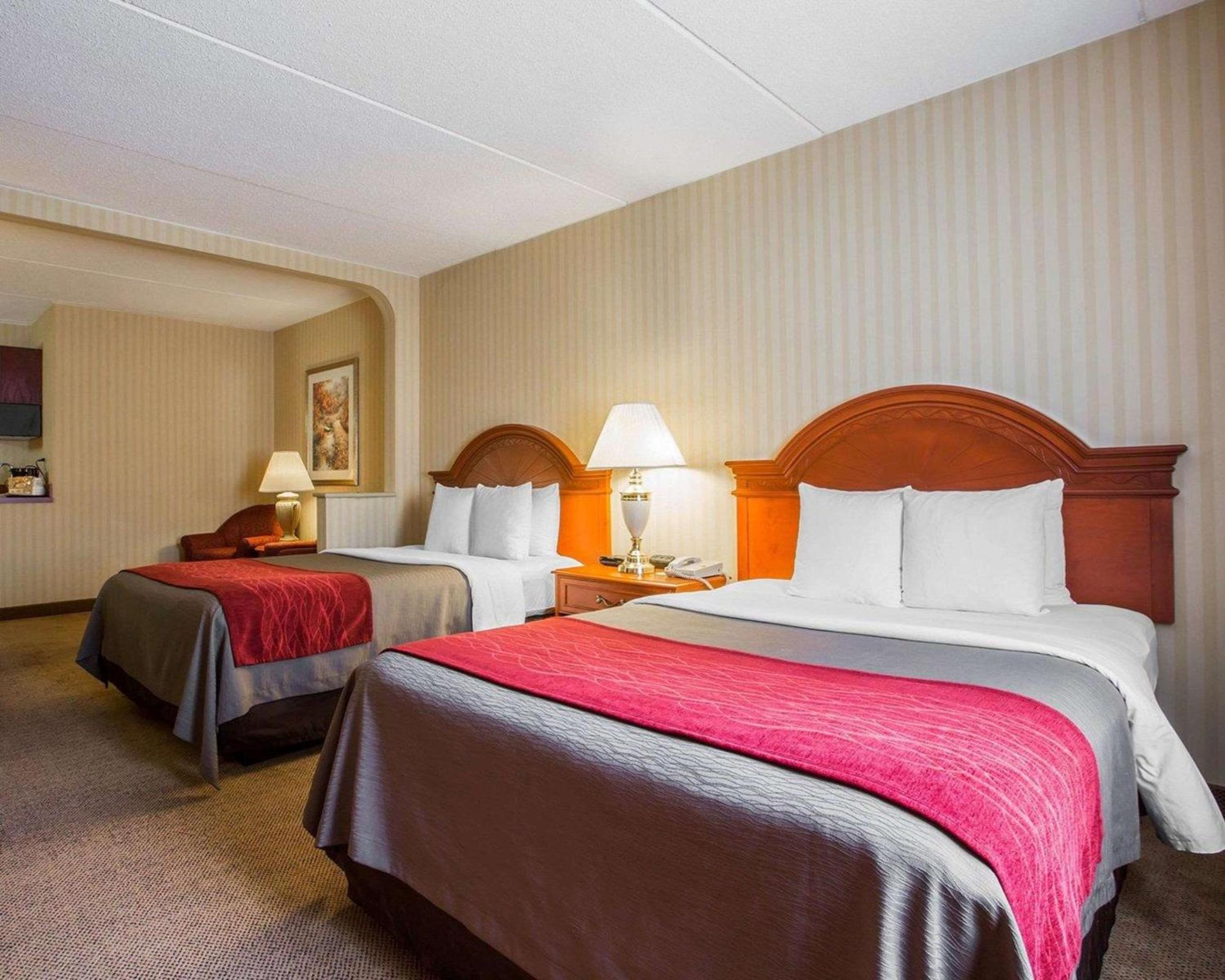 Double Room With Two Double Beds - Non-Smoking