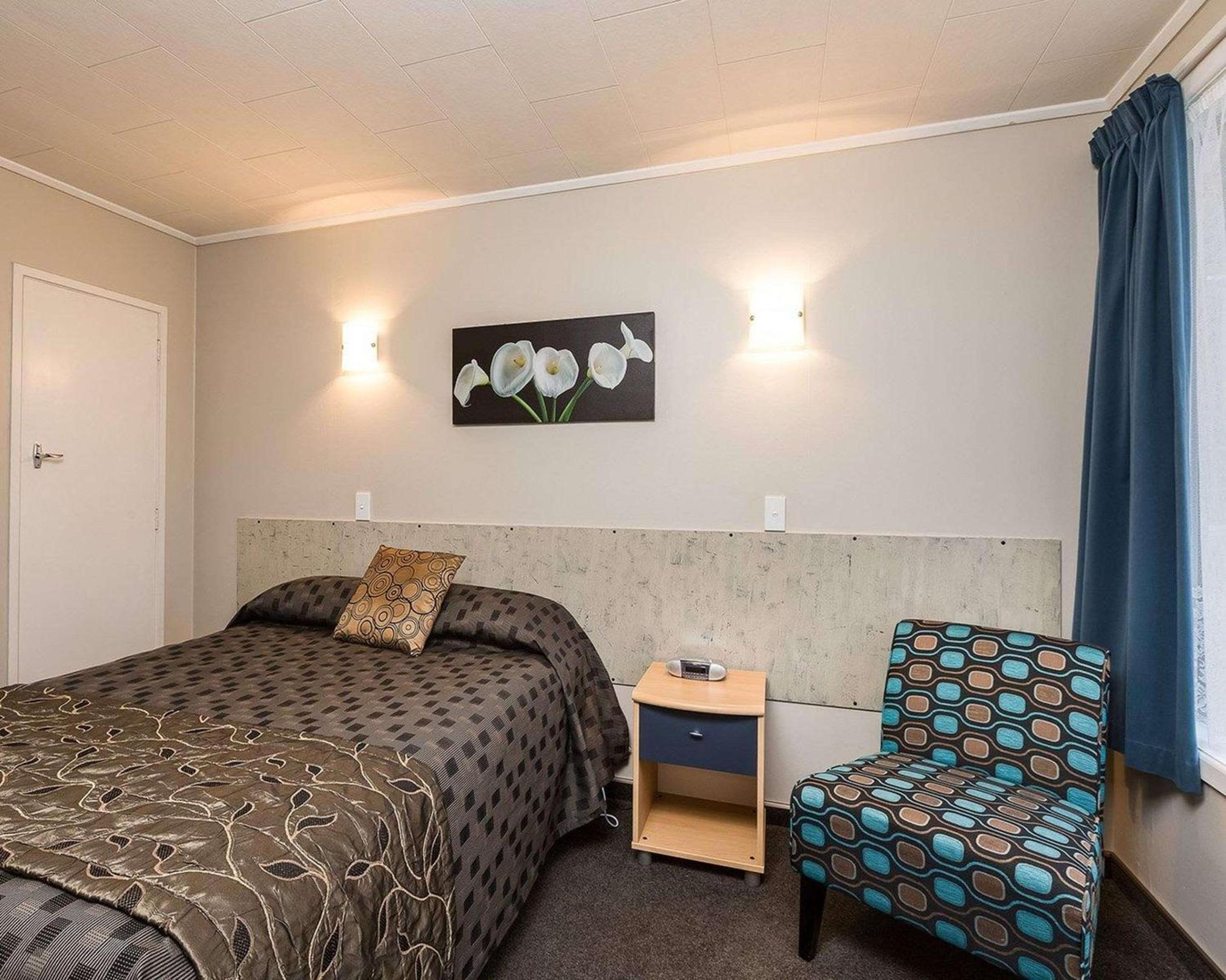 Standard Queen Suite - Photo 4
