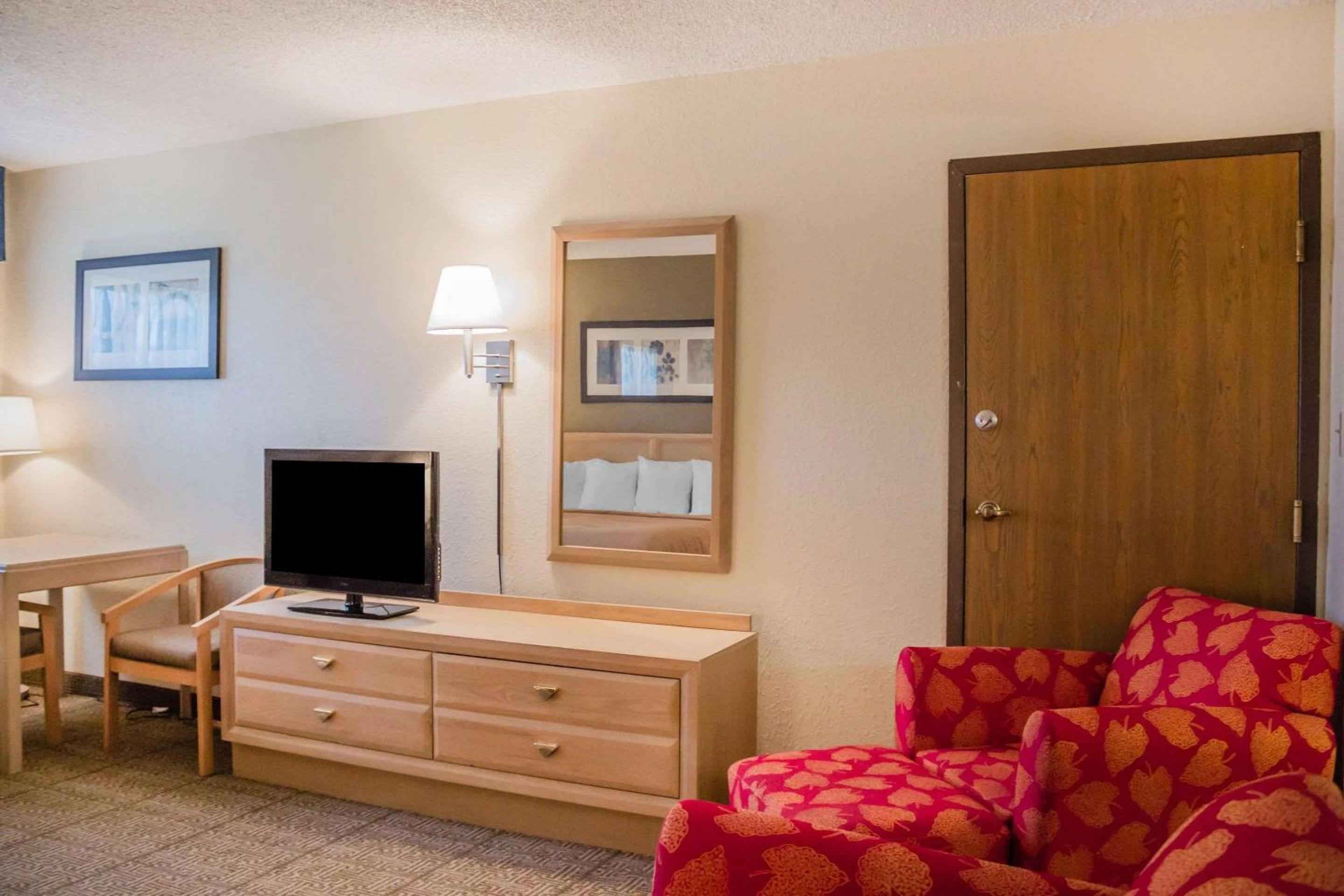 King Room - Photo 6