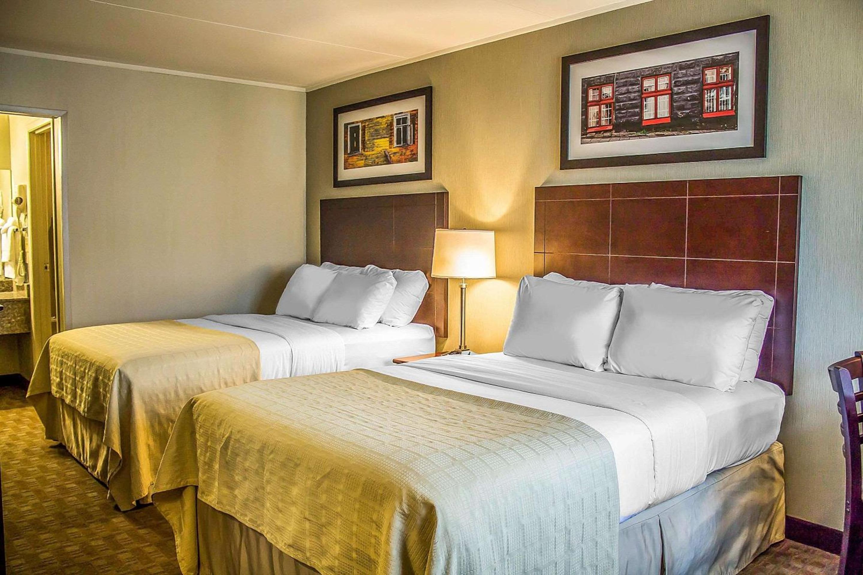 Double Room - Photo 3