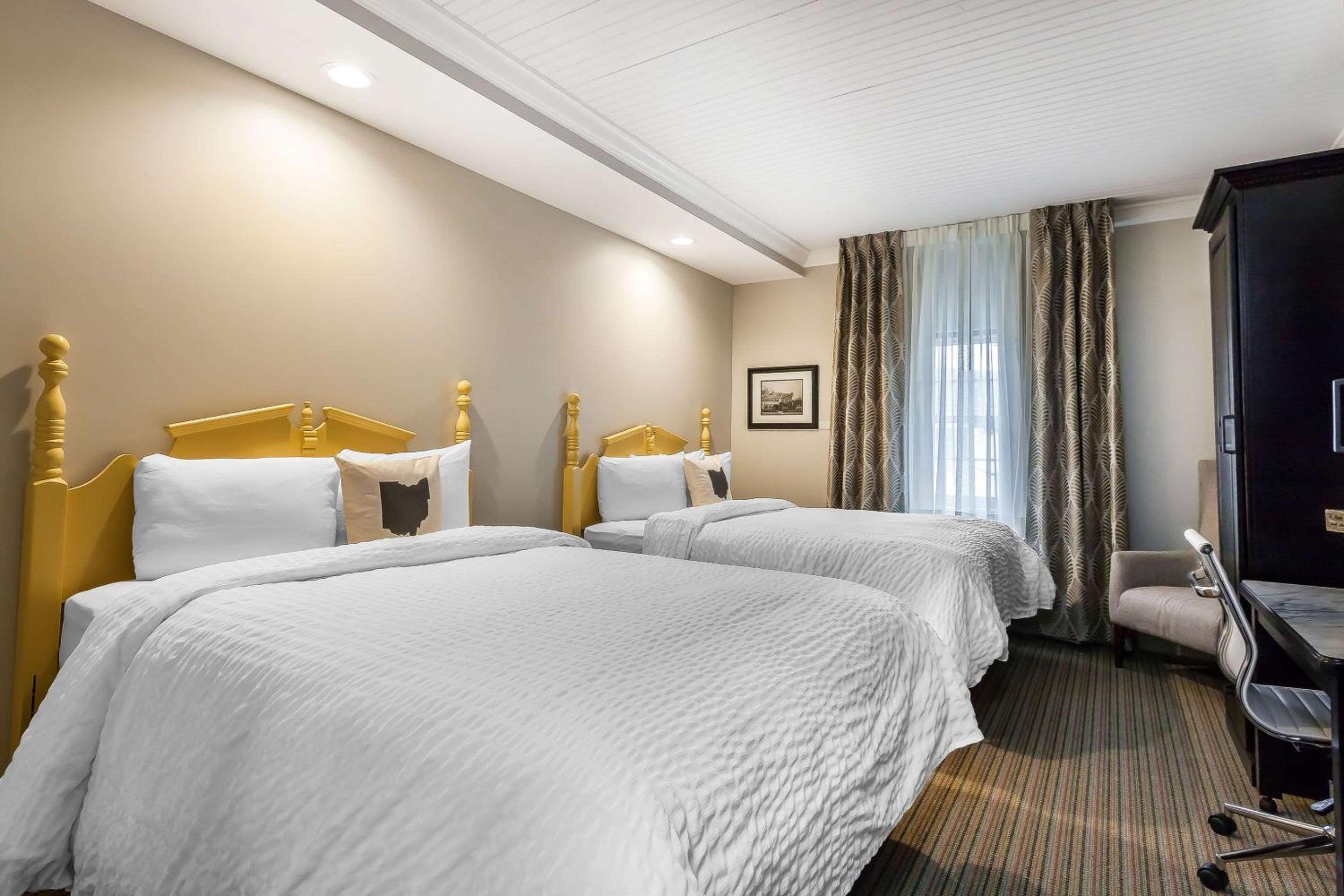 Deluxe Queen Room with Two Queen Beds - Photo 1