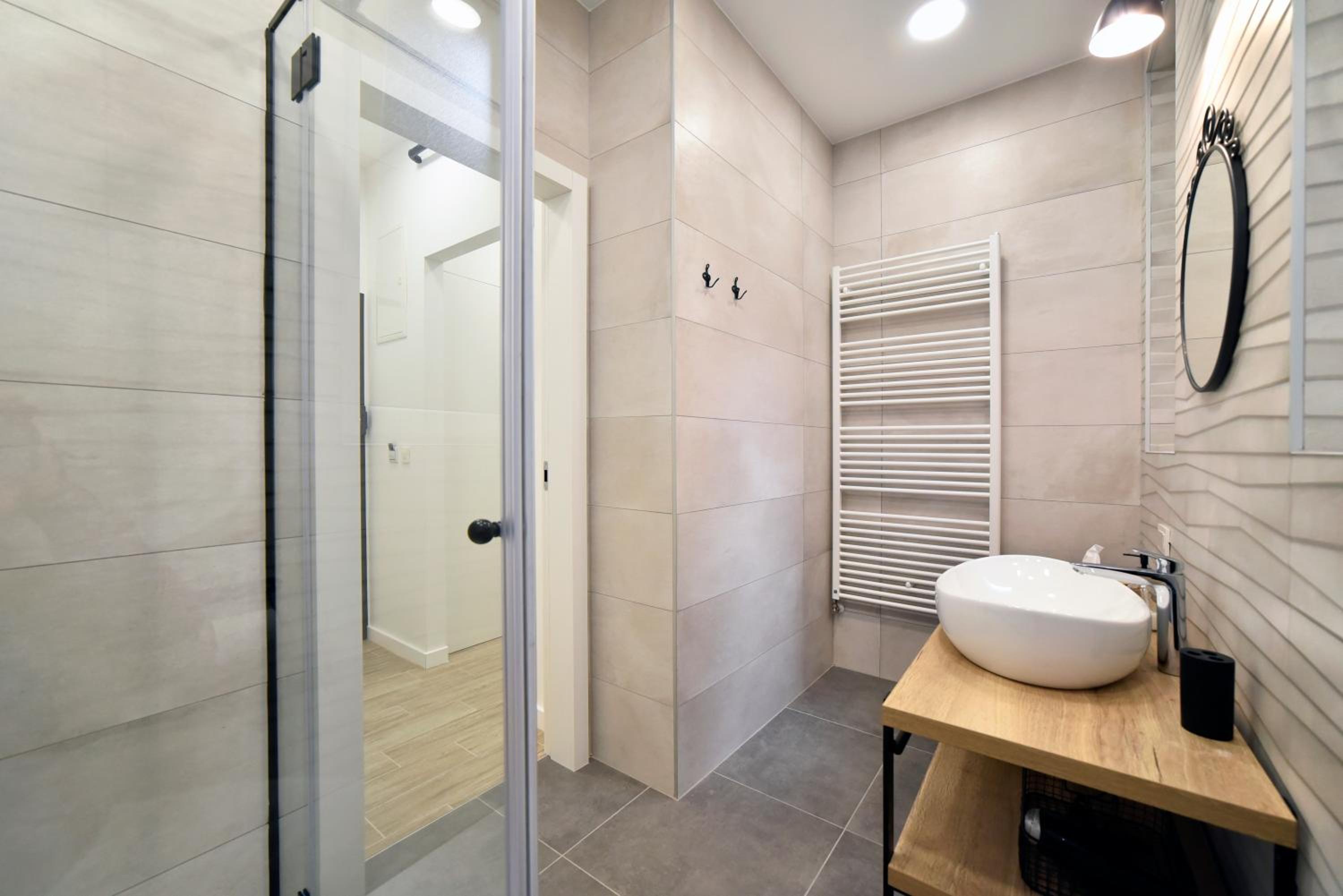 Studio Apartment - Photo 9